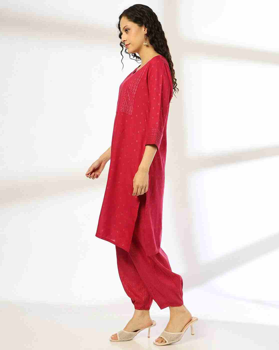 AVAASA MIX N' MATCH | Women Printed Straight Kurta|1