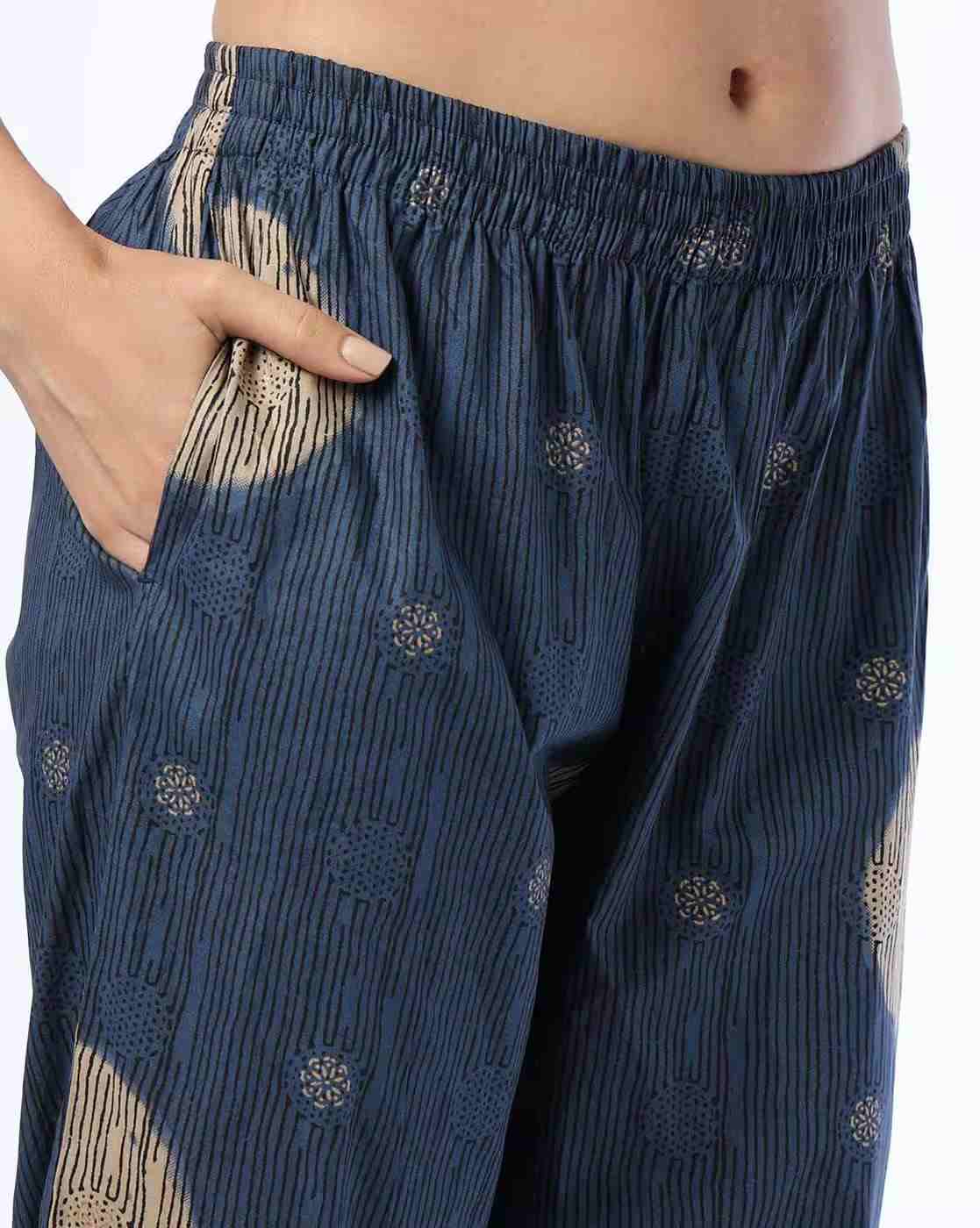 AVAASA MIX N' MATCH | Women Geometric Print Straight Kurta & Pants Set|4