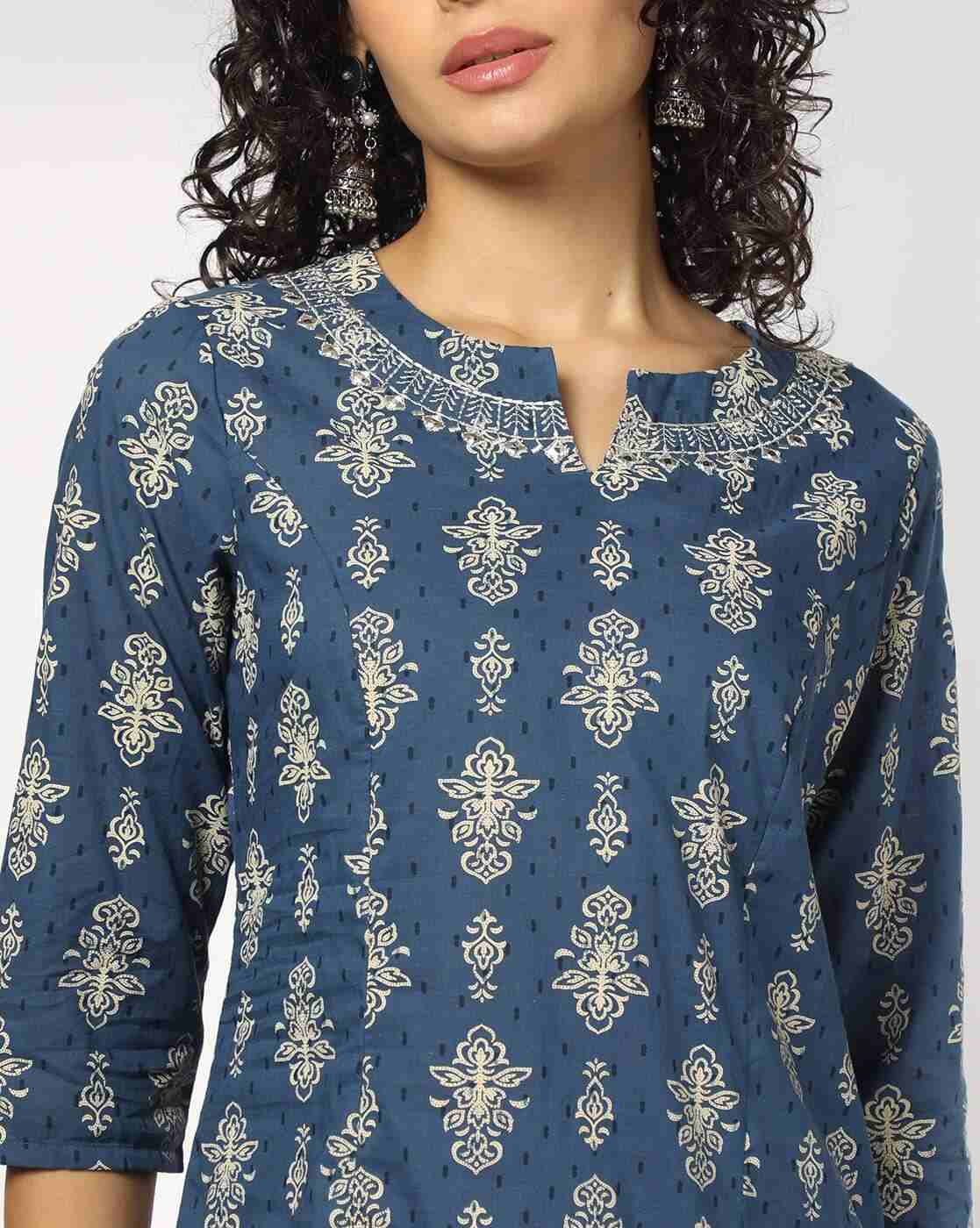 AVAASA MIX N' MATCH | Floral Print Straight Kurta with Pants|3