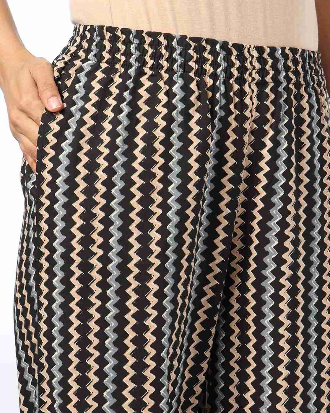 AVAASA MIX N' MATCH | Women Printed Straight Kurta Suit Set|4