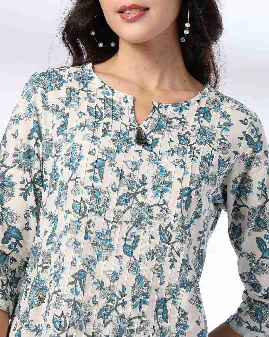 AVAASA MIX N' MATCH | Women Floral Print Straight Kurta with Palazzos|4