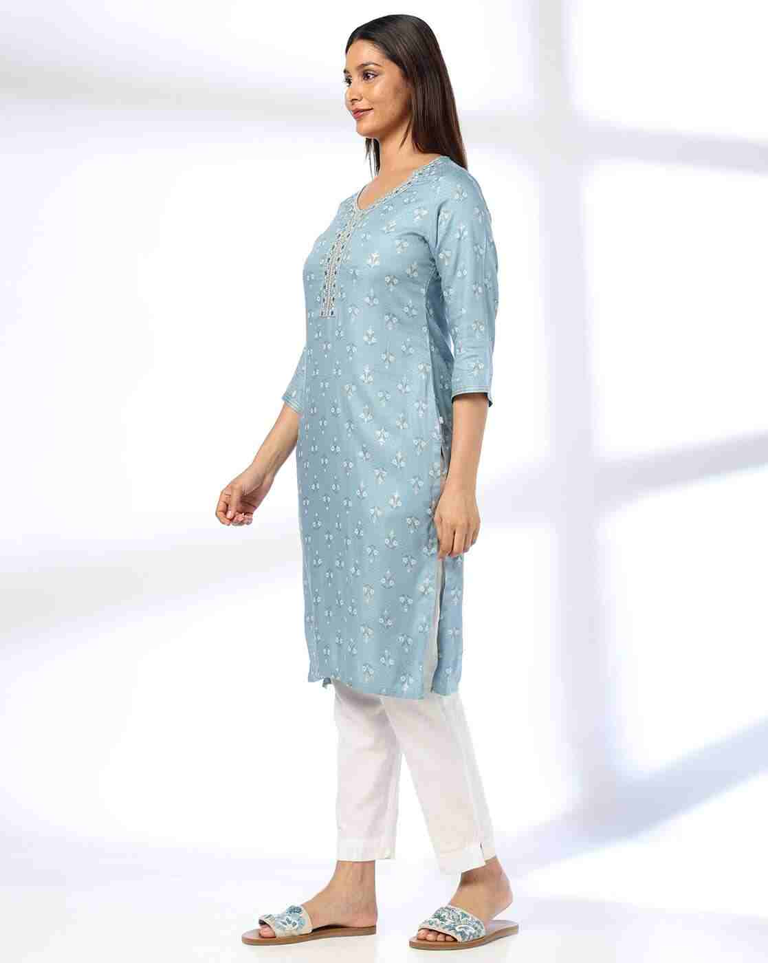 AVAASA MIX N' MATCH | Women Cross Stitch Embroidered Straight Kurta|1