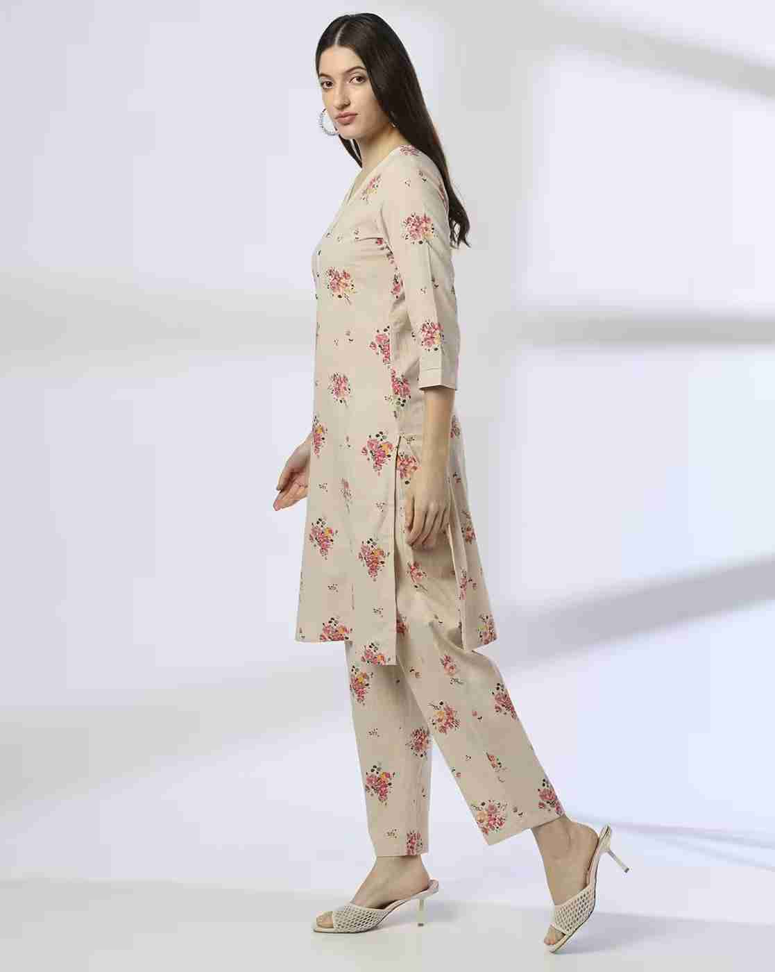 AVAASA MIX N' MATCH | Women Floral Print Straight Kurta with Pants|1