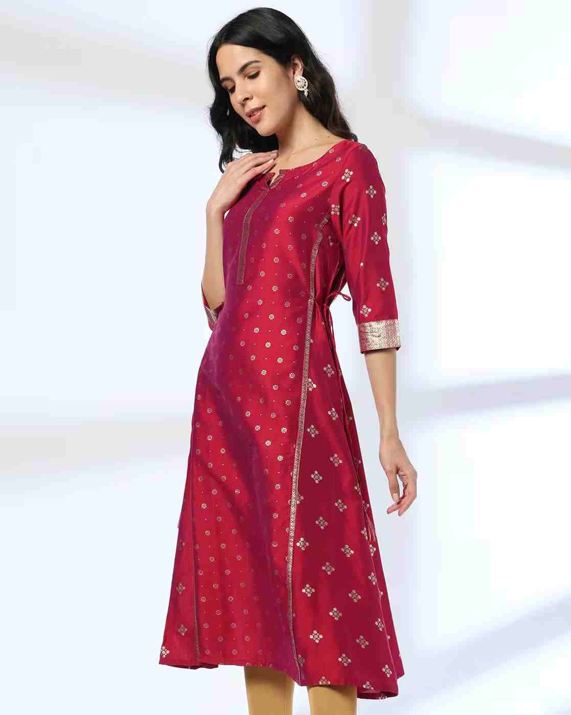 AVAASA MIX N' MATCH | Women Printed Boat-Neck Kurta|0