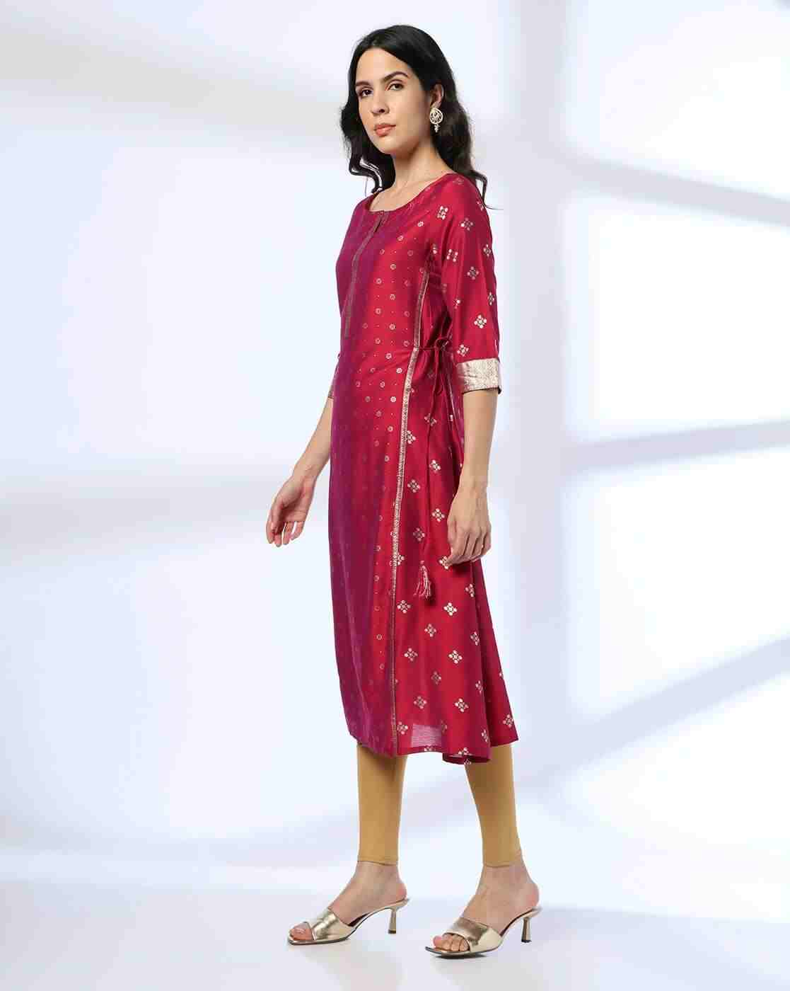 AVAASA MIX N' MATCH | Women Printed Boat-Neck Kurta|1
