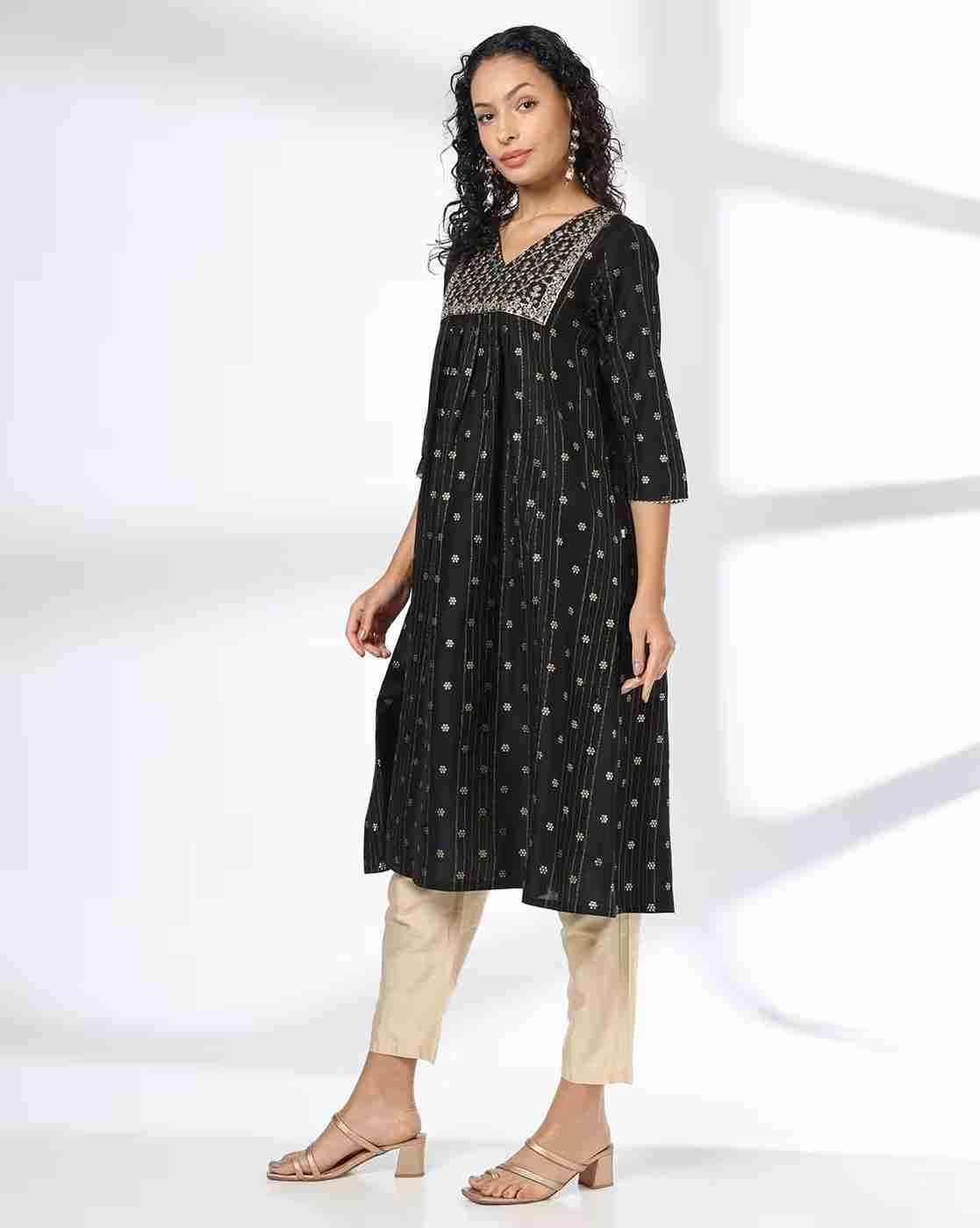 AVAASA MIX N' MATCH | Women Floral Print Flared Kurta with Insert Pocket|1