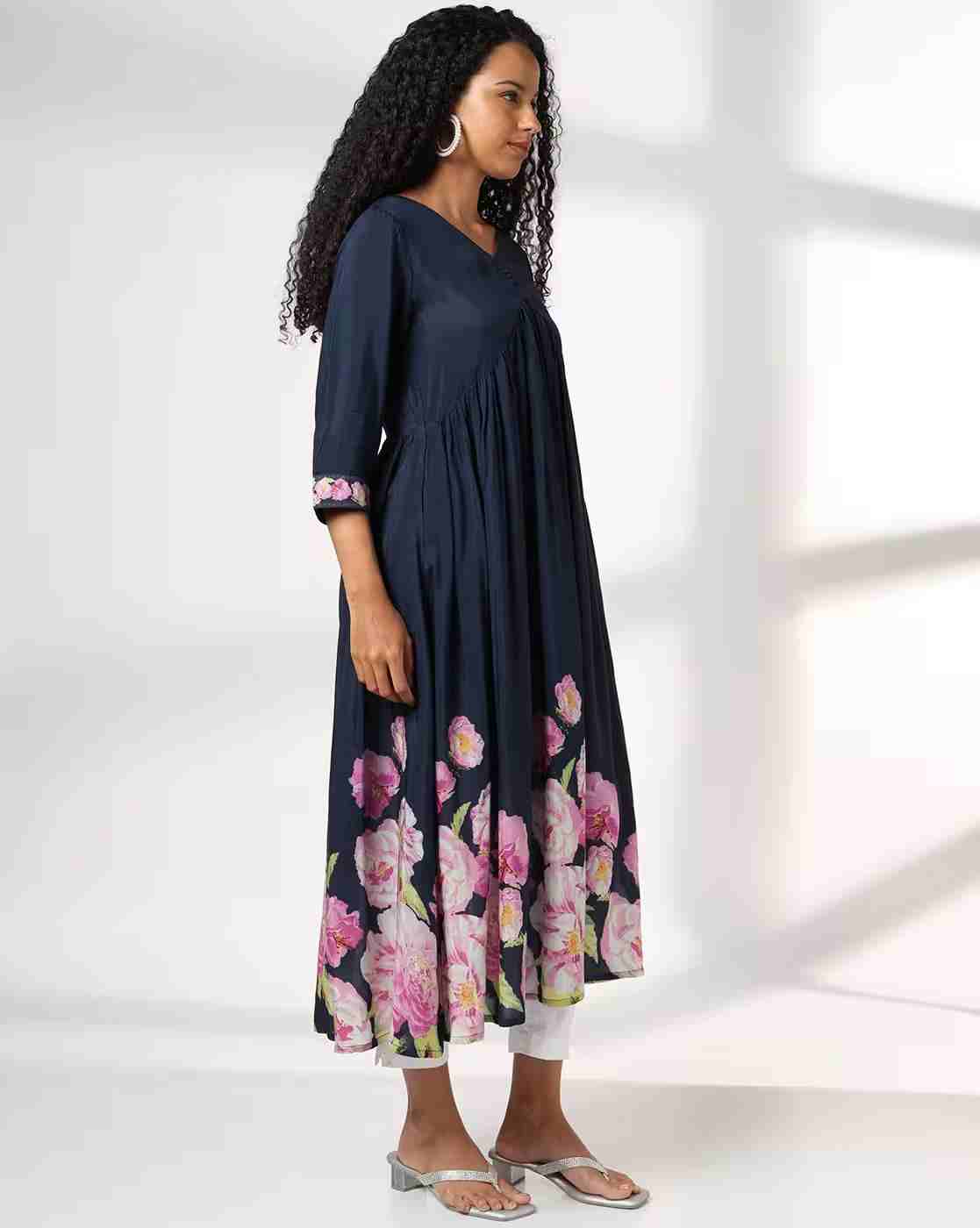 AVAASA MIX N' MATCH | Women Floral Print Flared Kurta|1