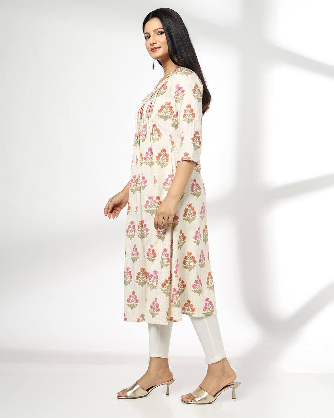 AVAASA MIX N' MATCH | Women Floral Print Flared Kurta|1