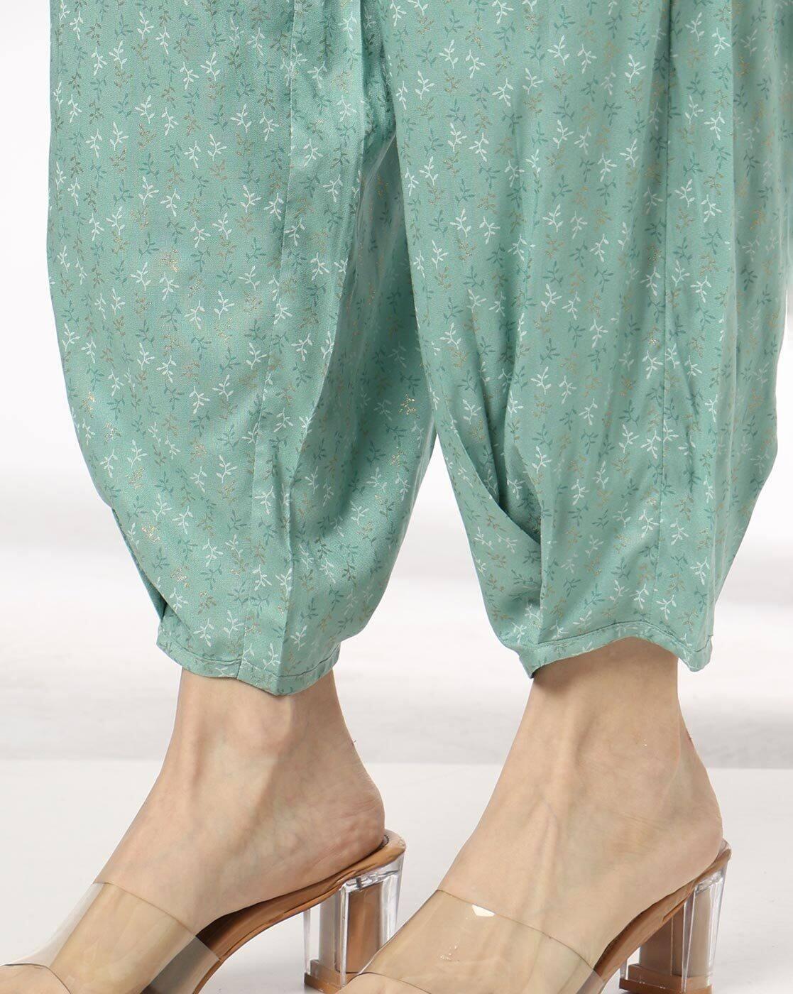AVAASA MIX N' MATCH | Women Floral Print Straight Kurta & Salwar Pants Set|5