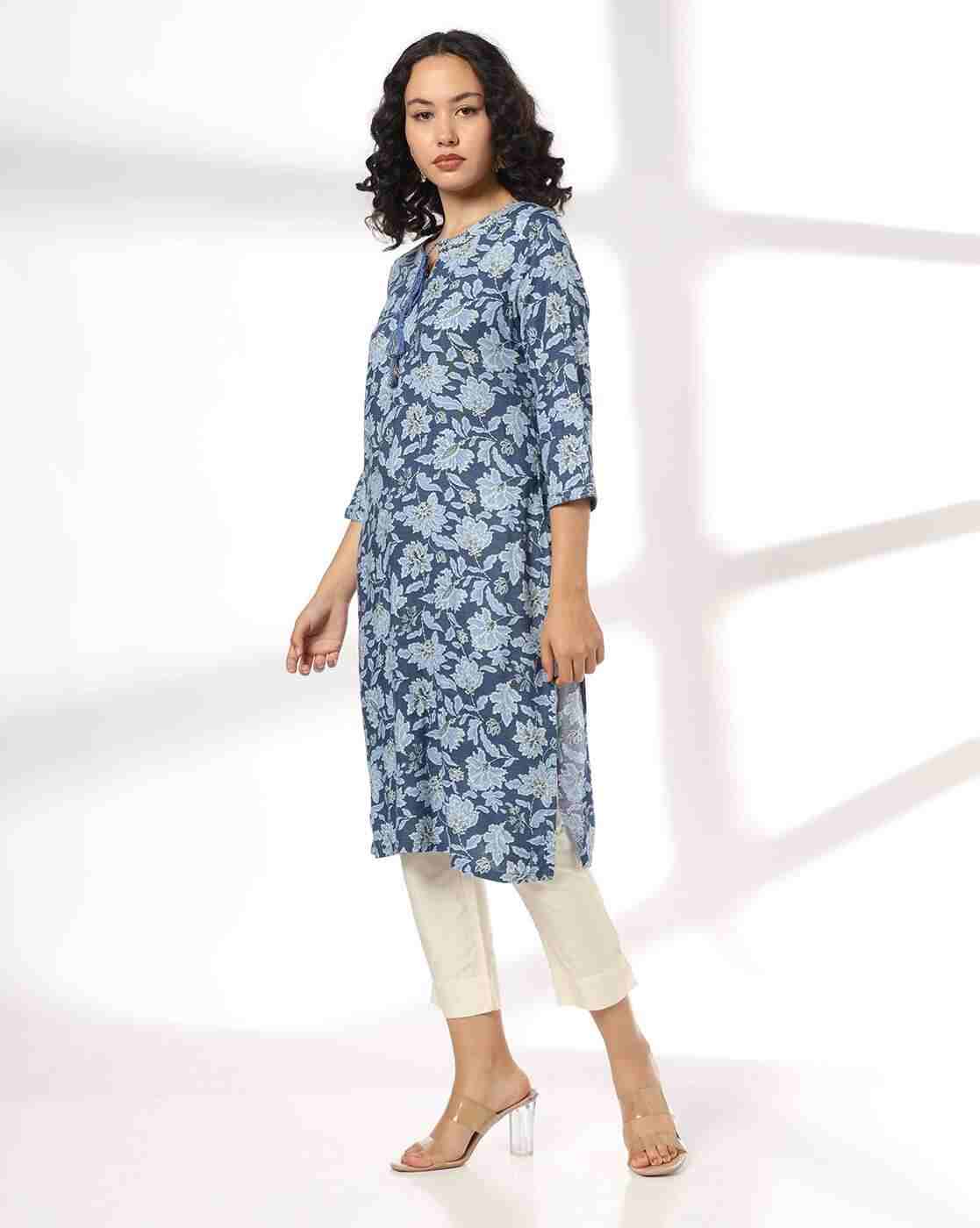 AVAASA MIX N' MATCH | Women Floral Print Straight Kurta|1