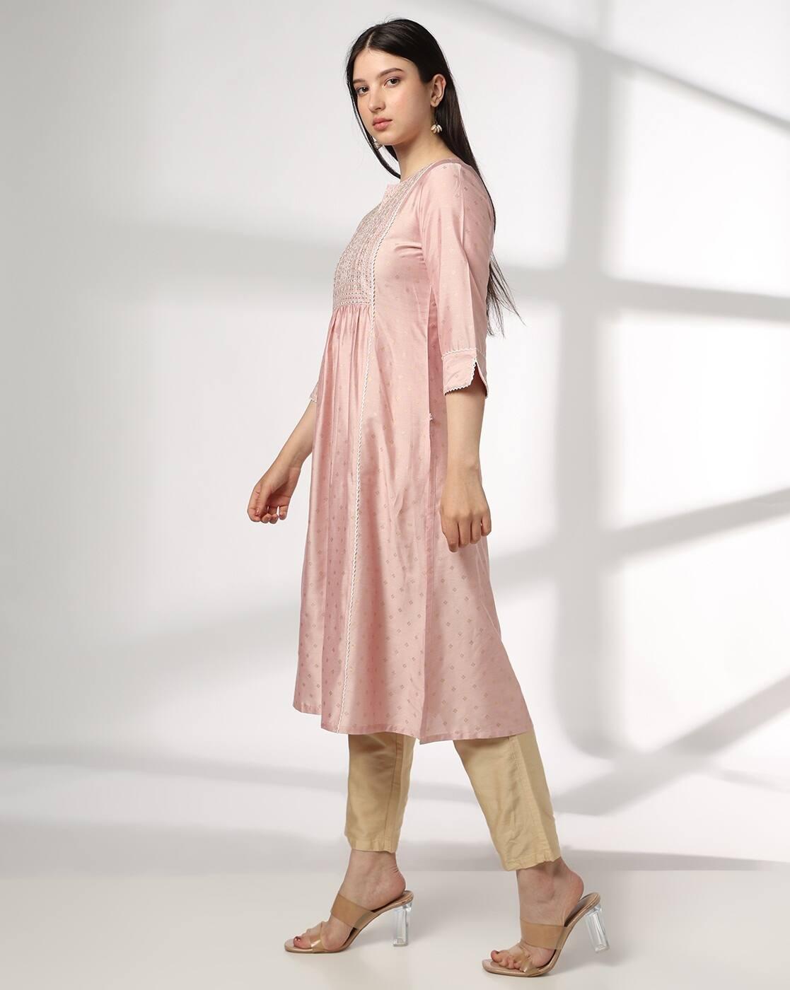 AVAASA MIX N' MATCH | Women Embroidered Straight Kurta|1