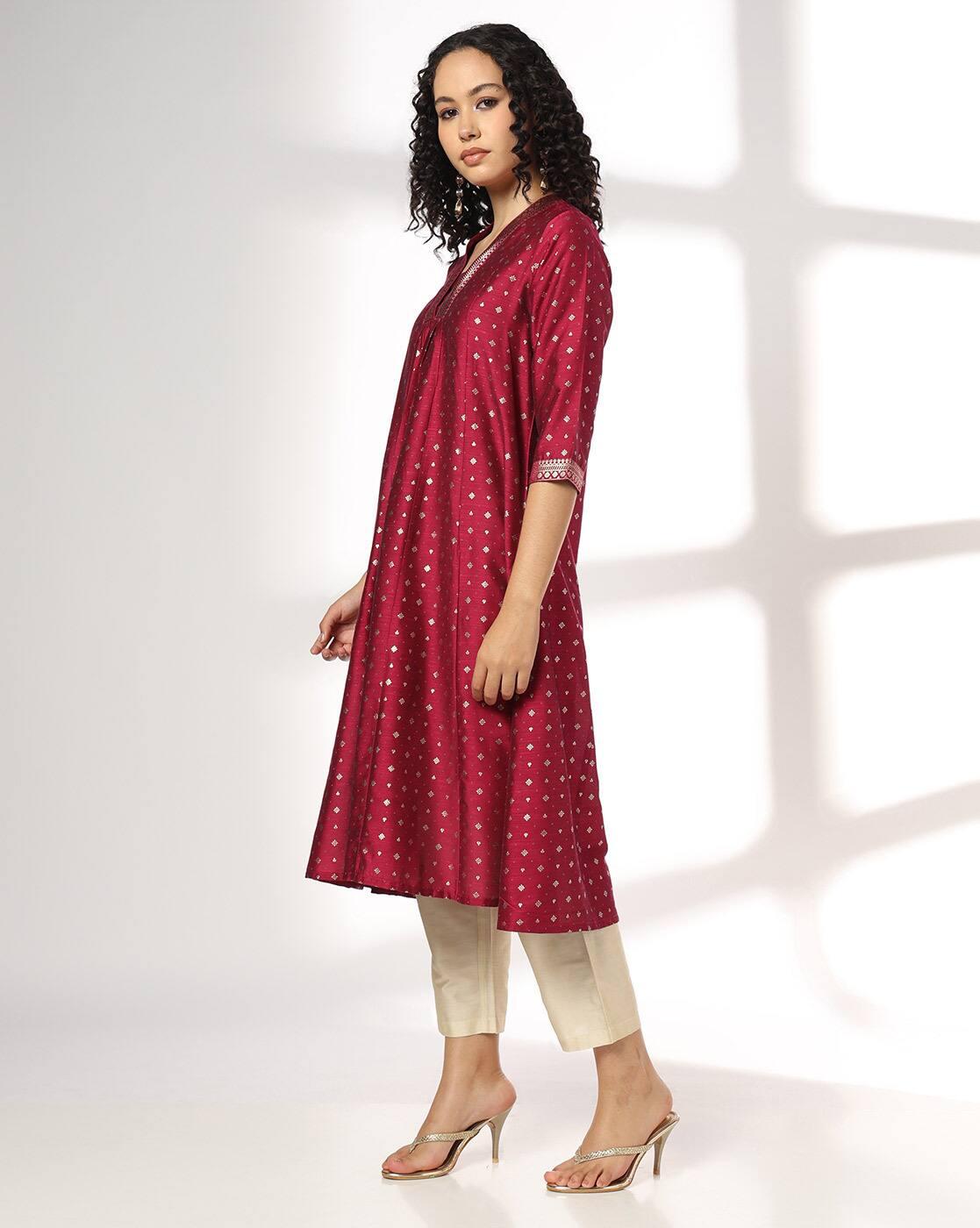 AVAASA MIX N' MATCH | Women Embroidered Straight Kurta|1