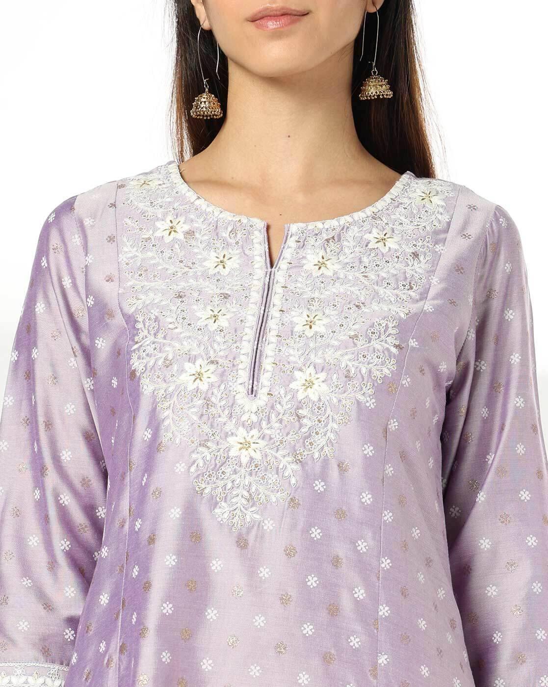 AVAASA MIX N' MATCH | Women Embroidered Flared Kurta|3