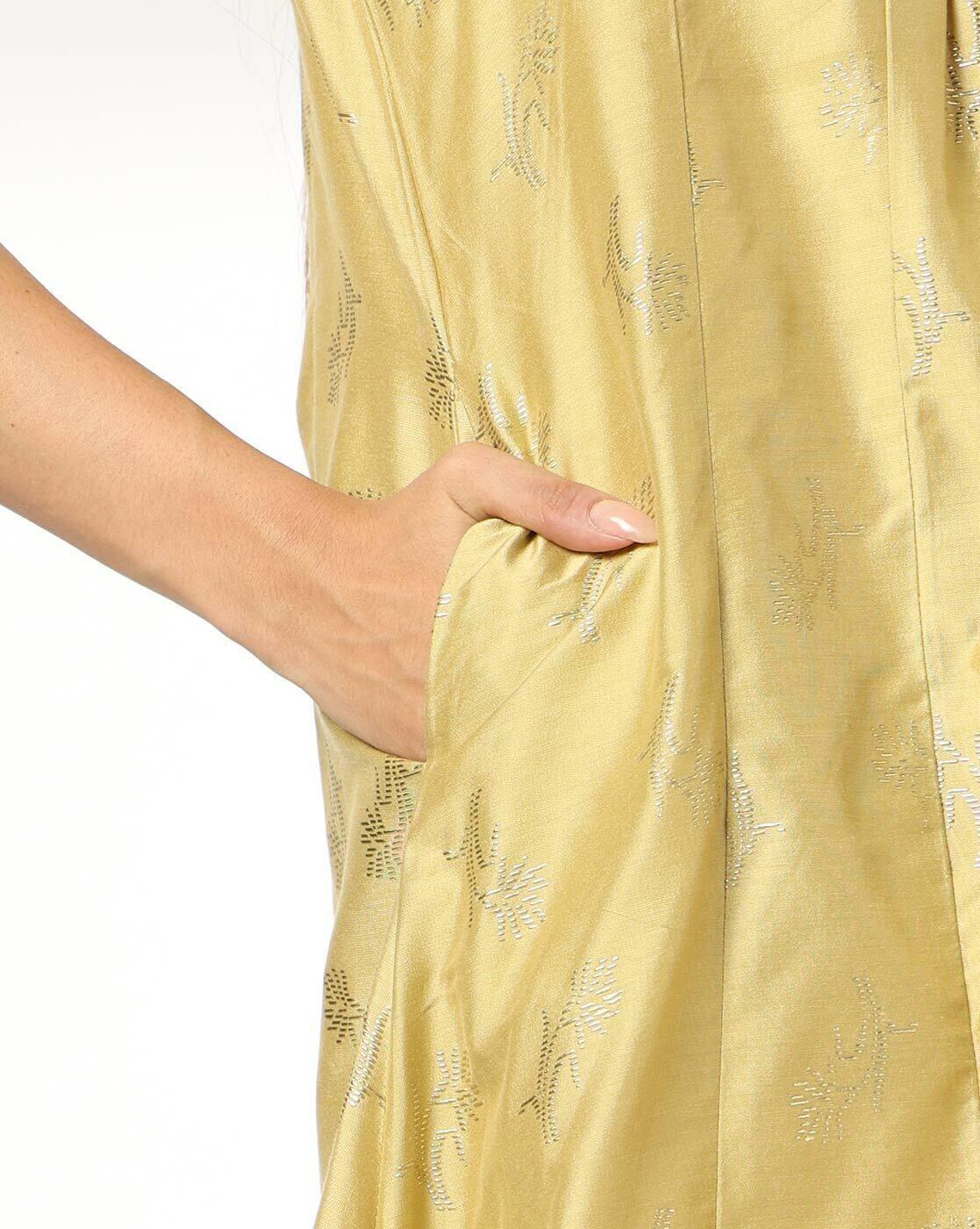 AVAASA MIX N' MATCH | Women Embroidered Straight Kurta|4