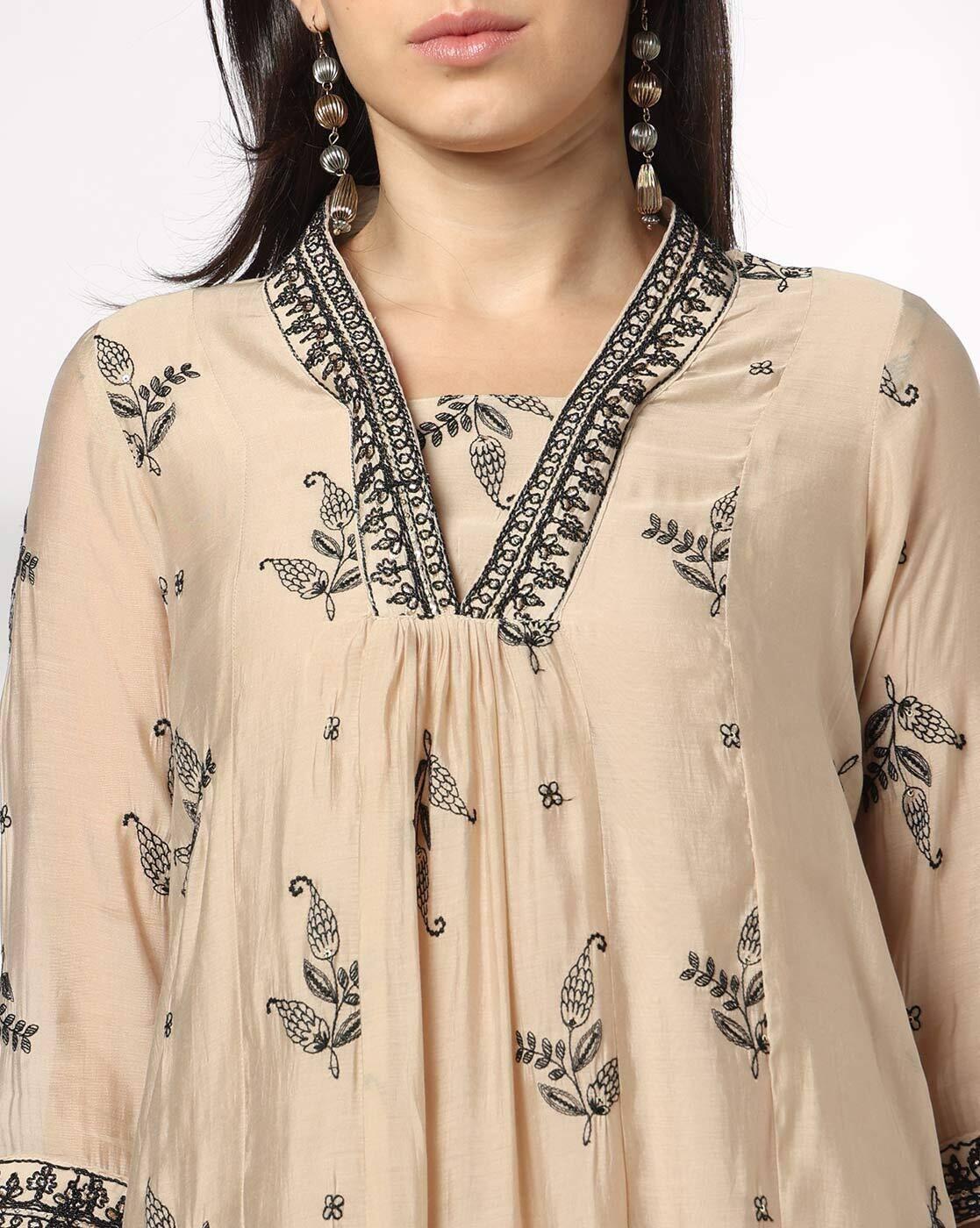 AVAASA MIX N' MATCH | Women Embroidered Flared Kurta|3