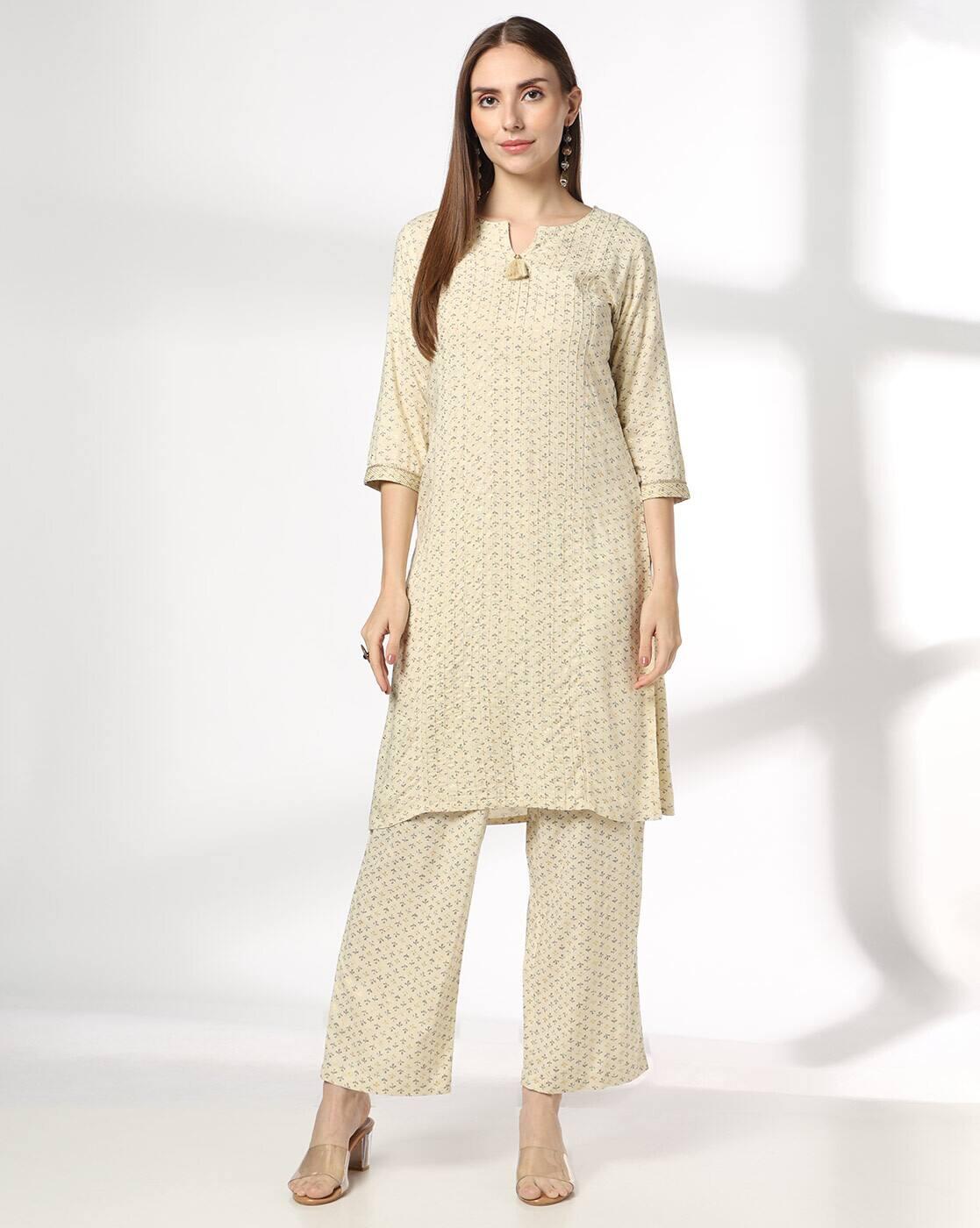 AVAASA MIX N' MATCH | Women Leaf Print Straight Kurta & Palazzos Set|3