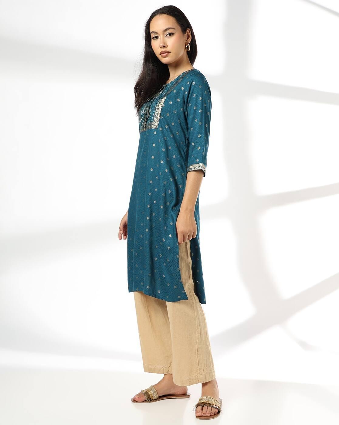 AVAASA MIX N' MATCH | Women Embroidered Yoke Straight Kurta|1