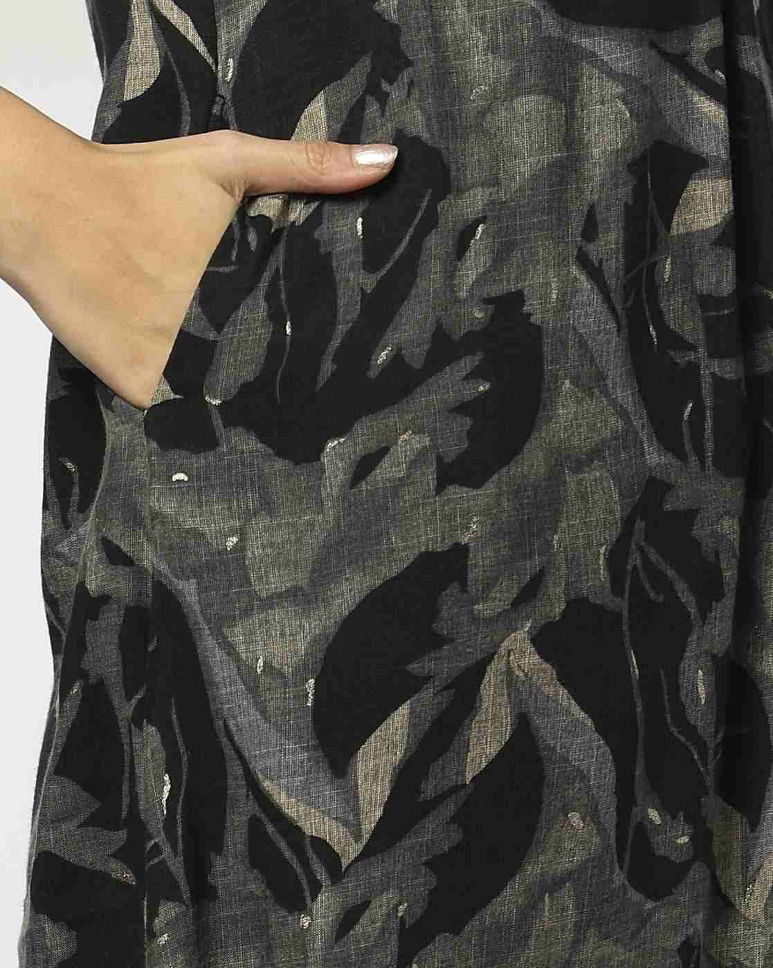 AVAASA MIX N' MATCH | Women Printed A-Line Kurta|4
