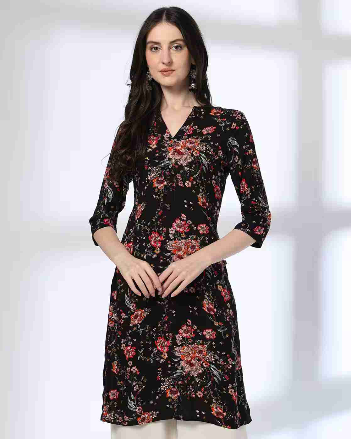 AVAASA MIX N' MATCH | Women Floral Print Straight Kurta|0