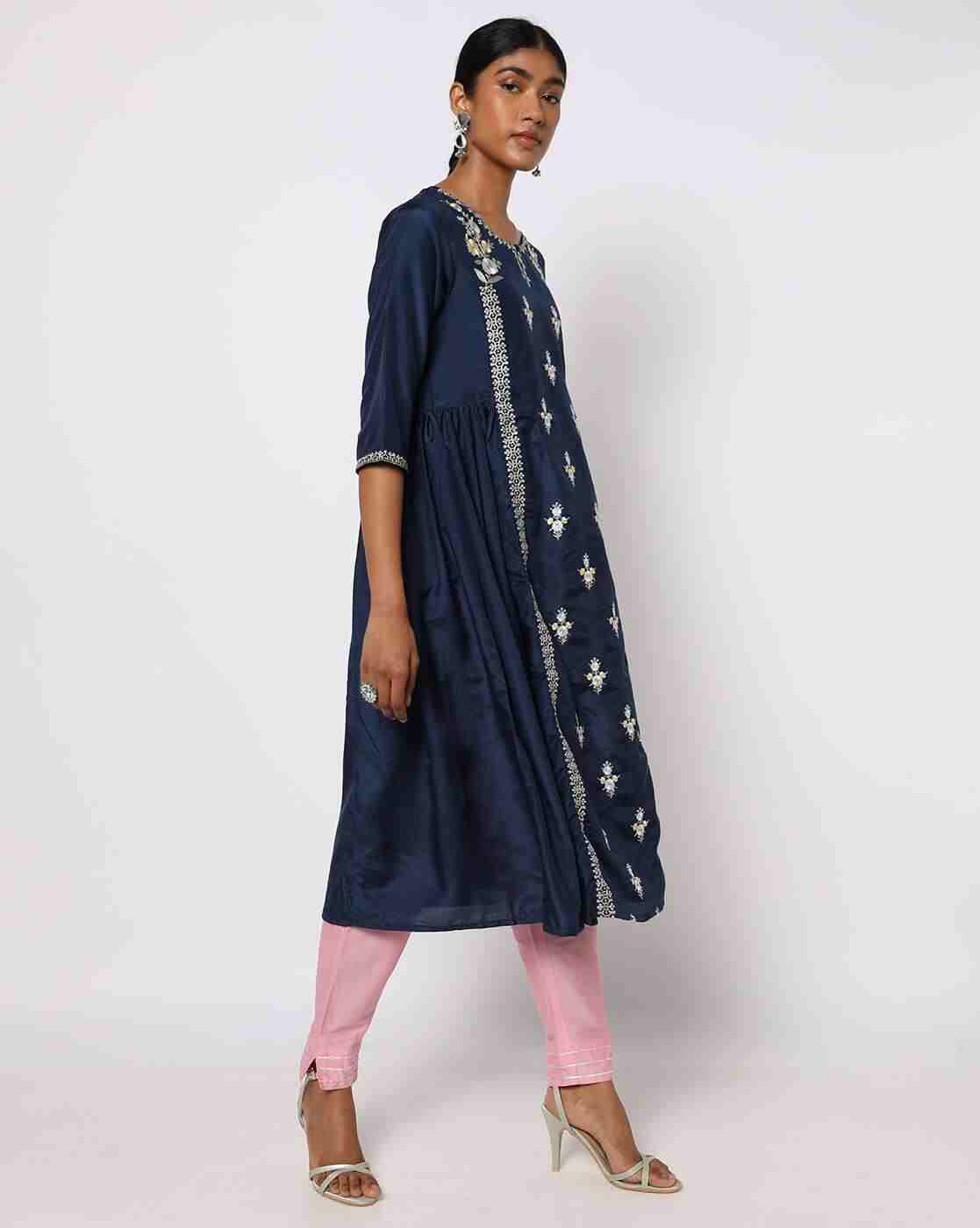 AVAASA SET | Embroidered Flared Kurta Set|2