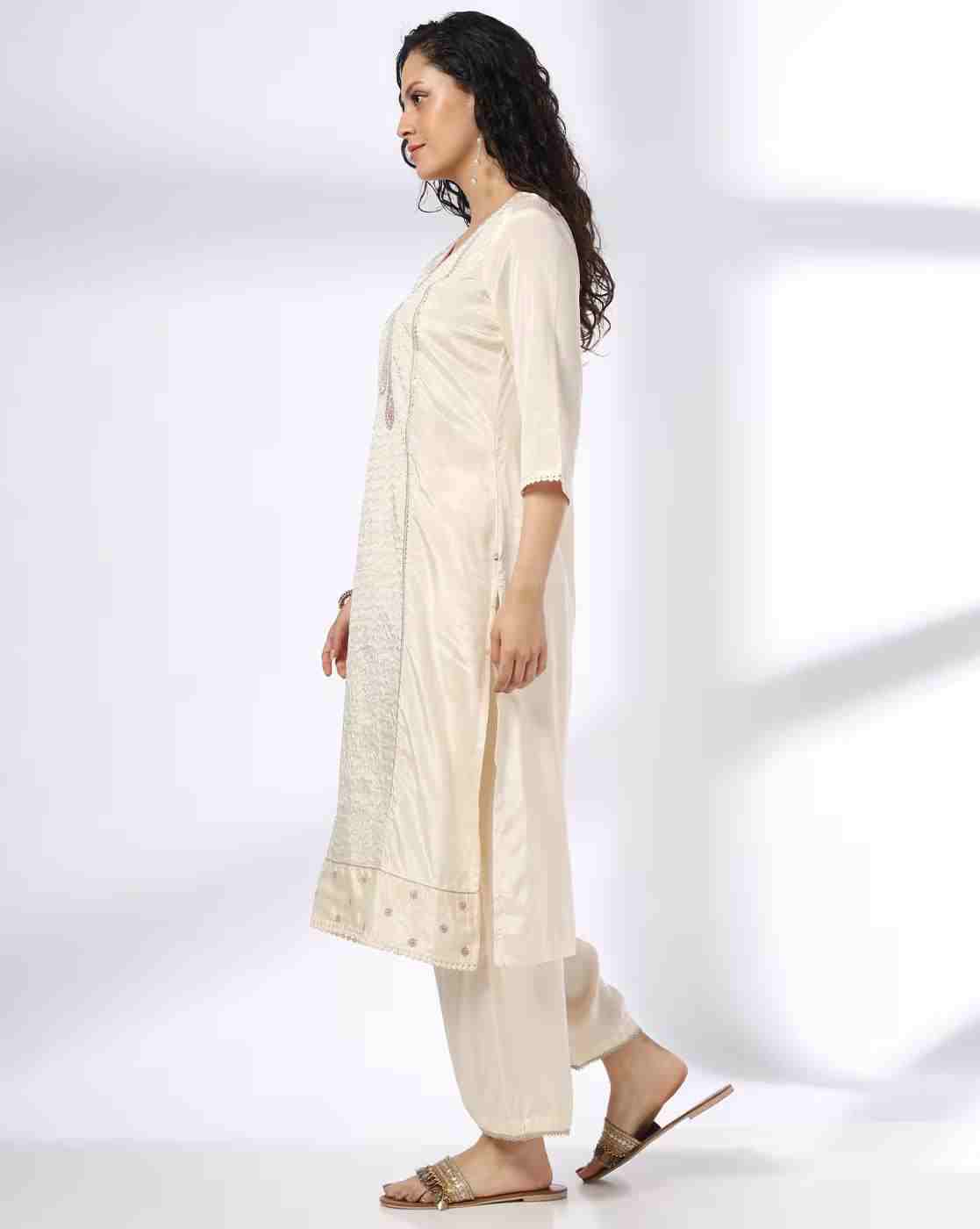 AVAASA SET | Women Embroidered Straight Kurta with Palazzos & Dupatta