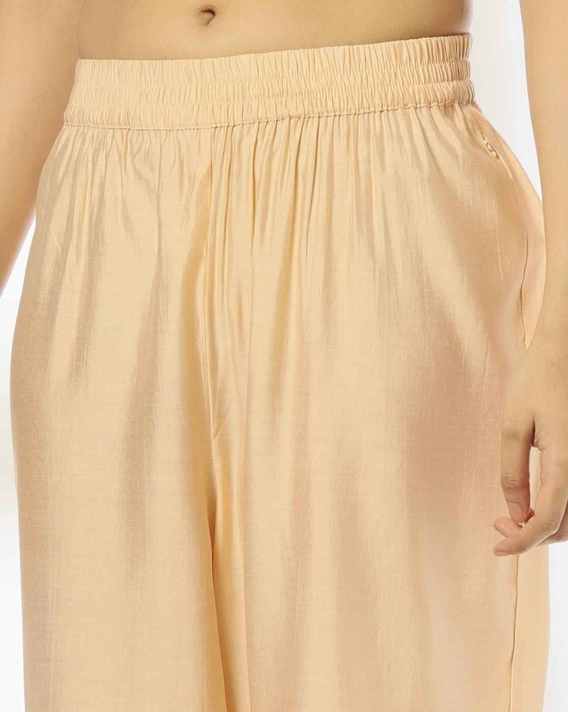 AVAASA SET | Women Floral Print Straight Kurta with Palazzos & Dupatta|5