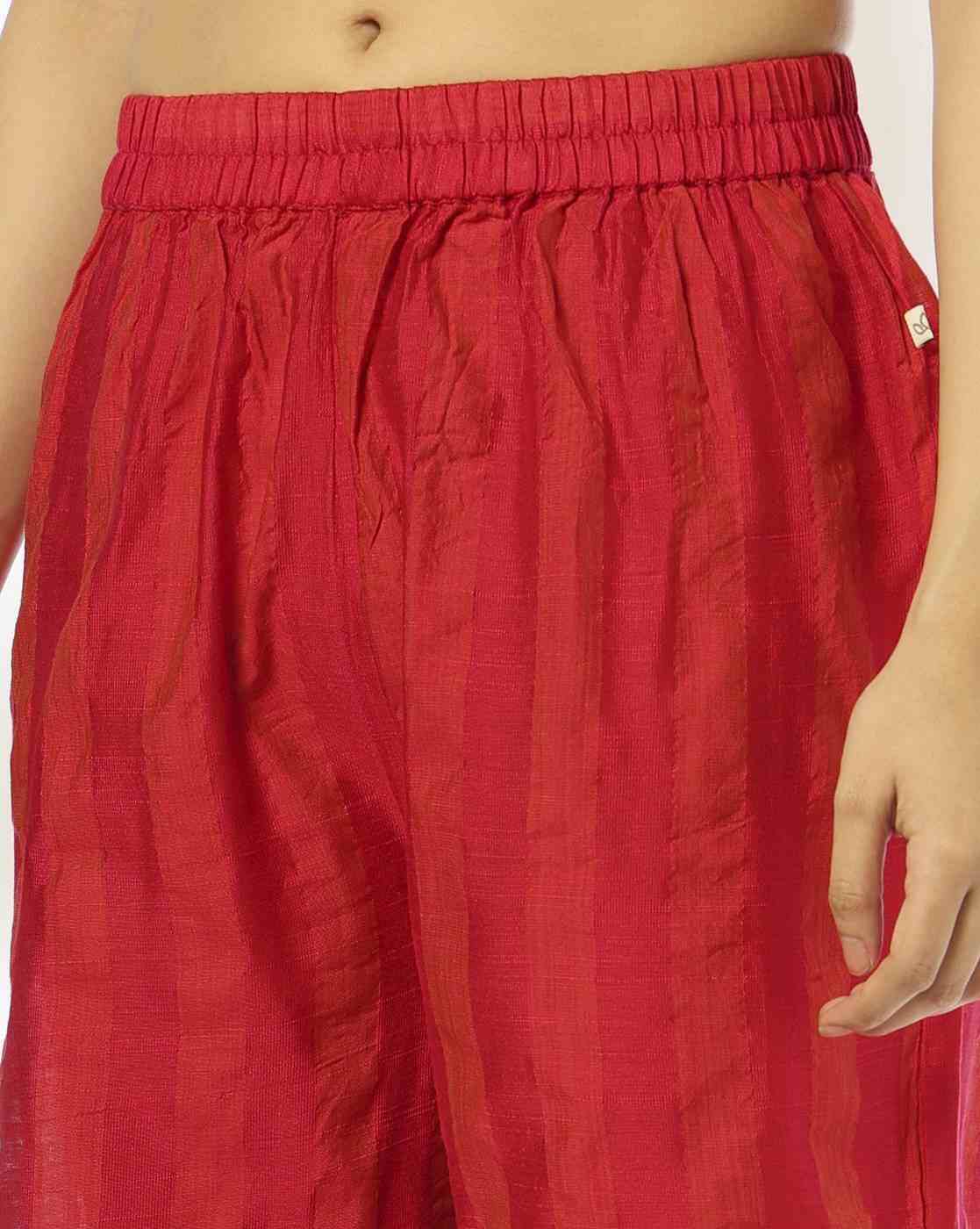 AVAASA SET | Women Foil Print Straight Kurta & Palazzos Set|5