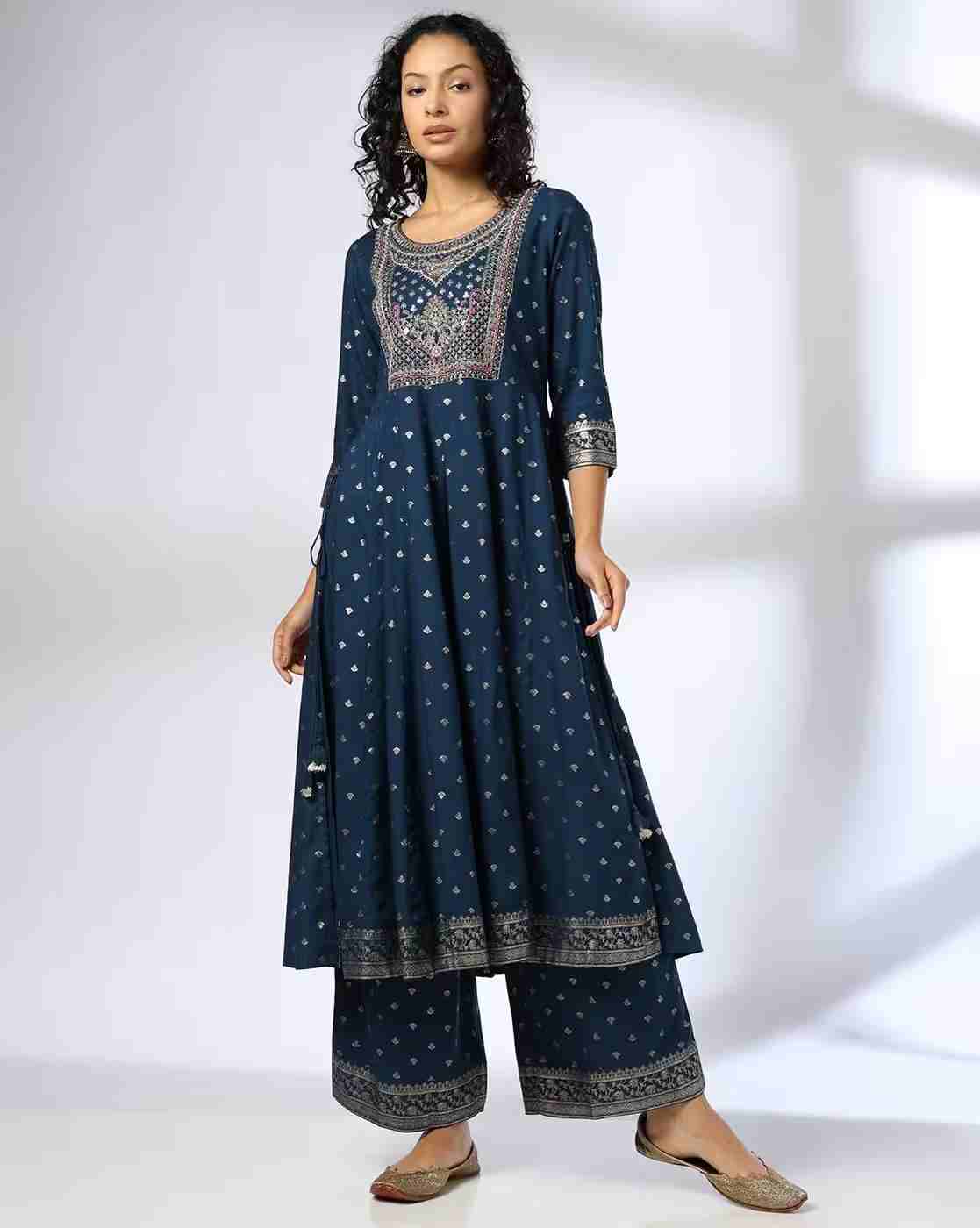 AVAASA SET | Women Printed Flared Kurta & Palazzos Set|0
