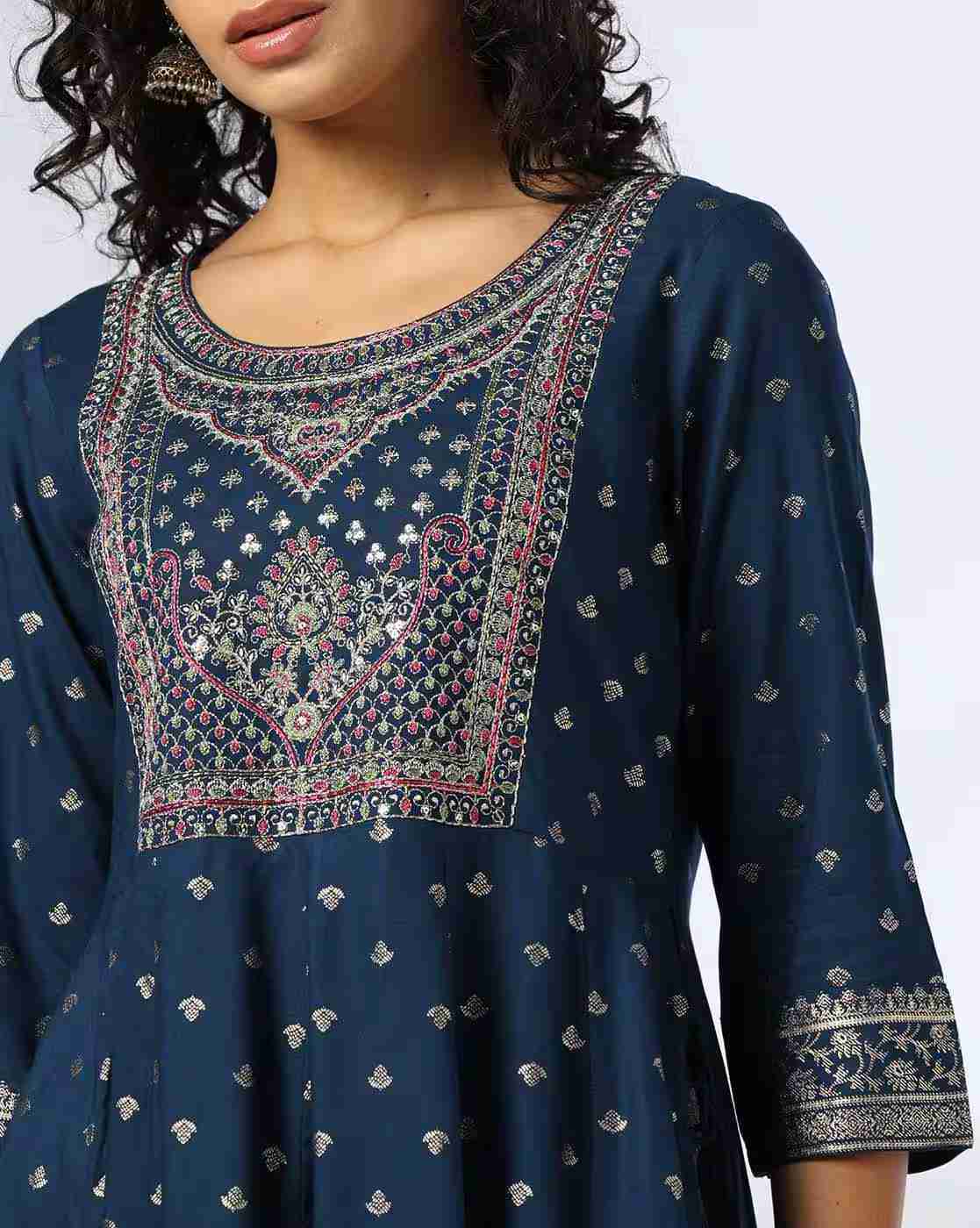 AVAASA SET | Women Printed Flared Kurta & Palazzos Set|3