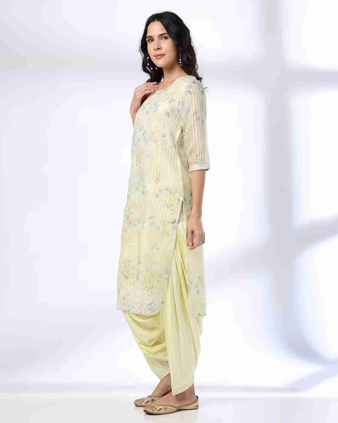AVAASA SET | Women Floral Print Straight Kurta with Pants & Dupatta|1