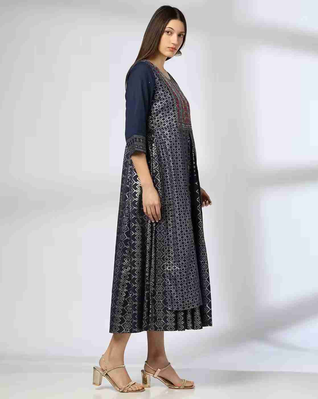 AVAASA SET | Women Geometric Print Round-Neck Fit & Flare Dress