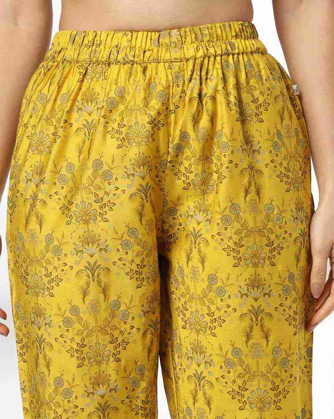 AVAASA SET | Women Printed Mandarin-Collar Kurta Set|4
