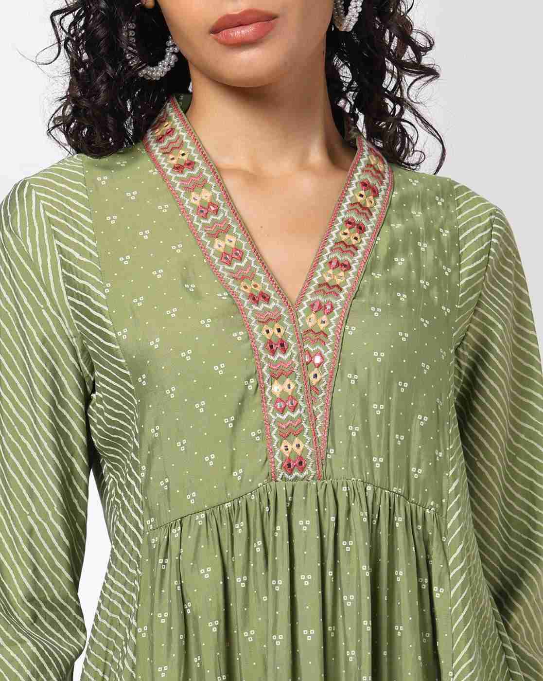 AVAASA SET | Women Leheriya Print A-Line Kurta with Pants|3