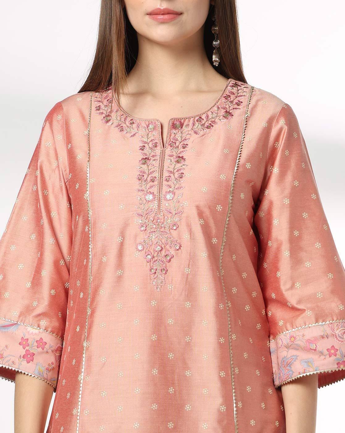 AVAASA SET | Women Embellished Straight Kurta with Palazzos & Dupatta|4