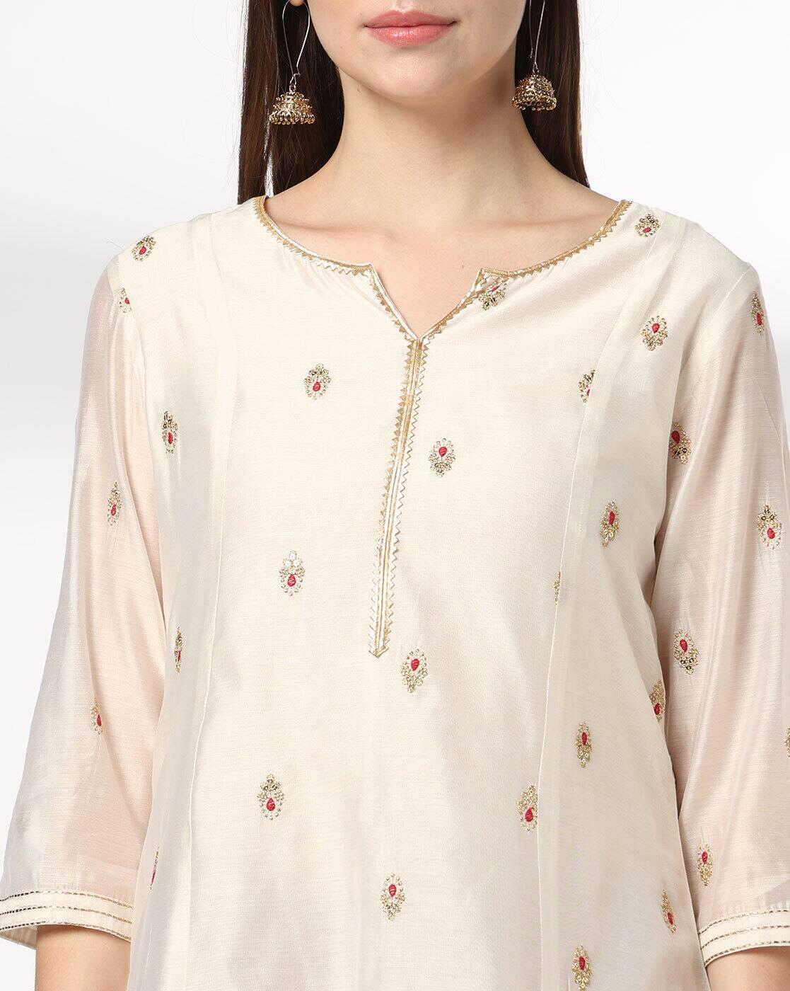 AVAASA SET | Women Embroidered Flared Kurta & Palazzos Set|4