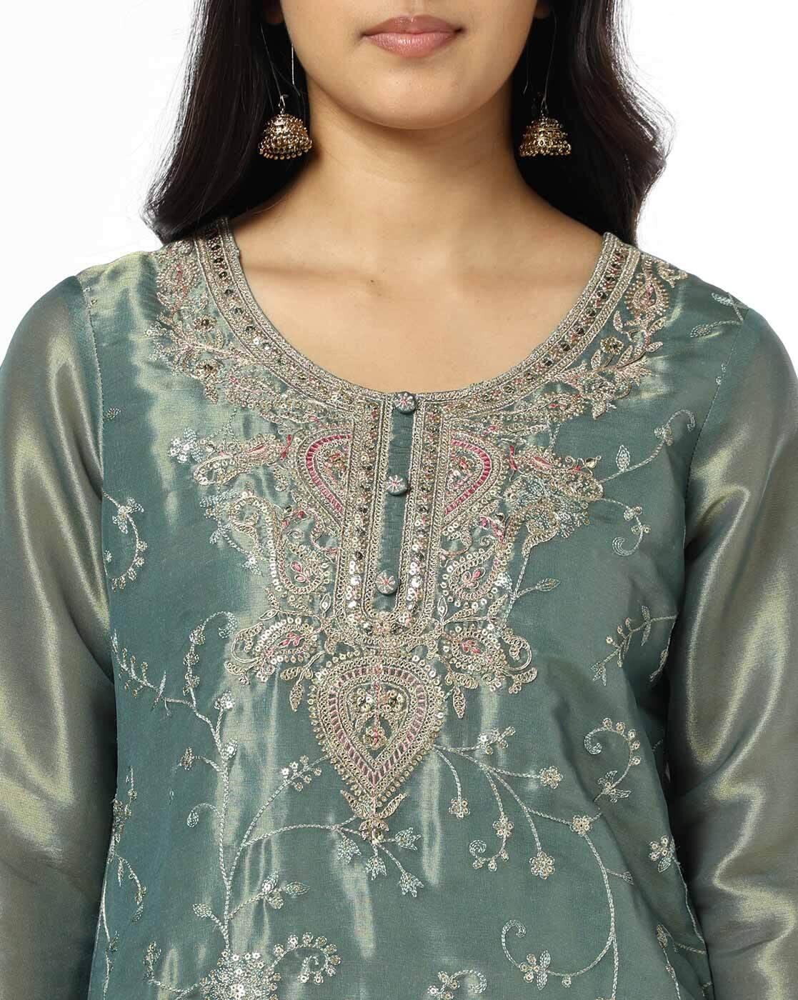 AVAASA SET | Women Embellished Straight Kurta with Palazzos & Dupatta|4