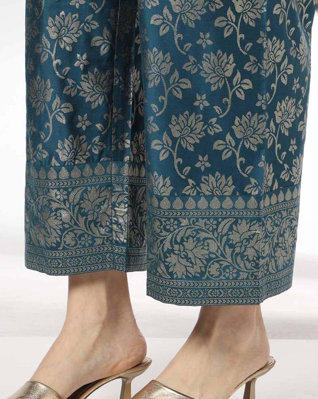 AVAASA SET | Women Floral Print Straight Kurta & Palazzos Set|5