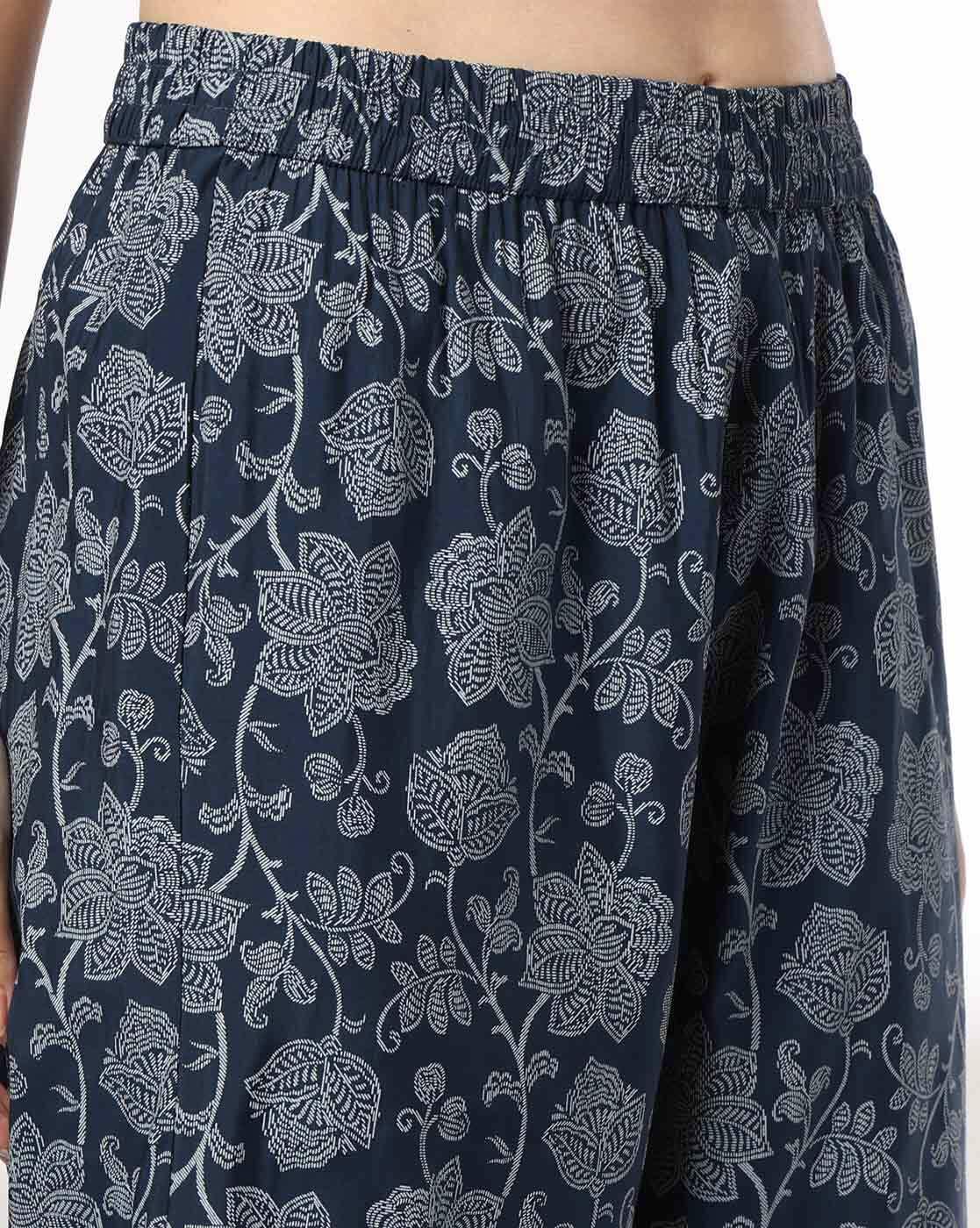 AVAASA SET | Women Floral Print A-Line Kurta & Pants Set|4