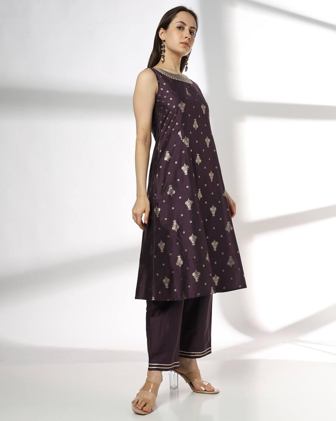 AVAASA SET | Women Embroidered Flared Kurta-Bottom Set|1
