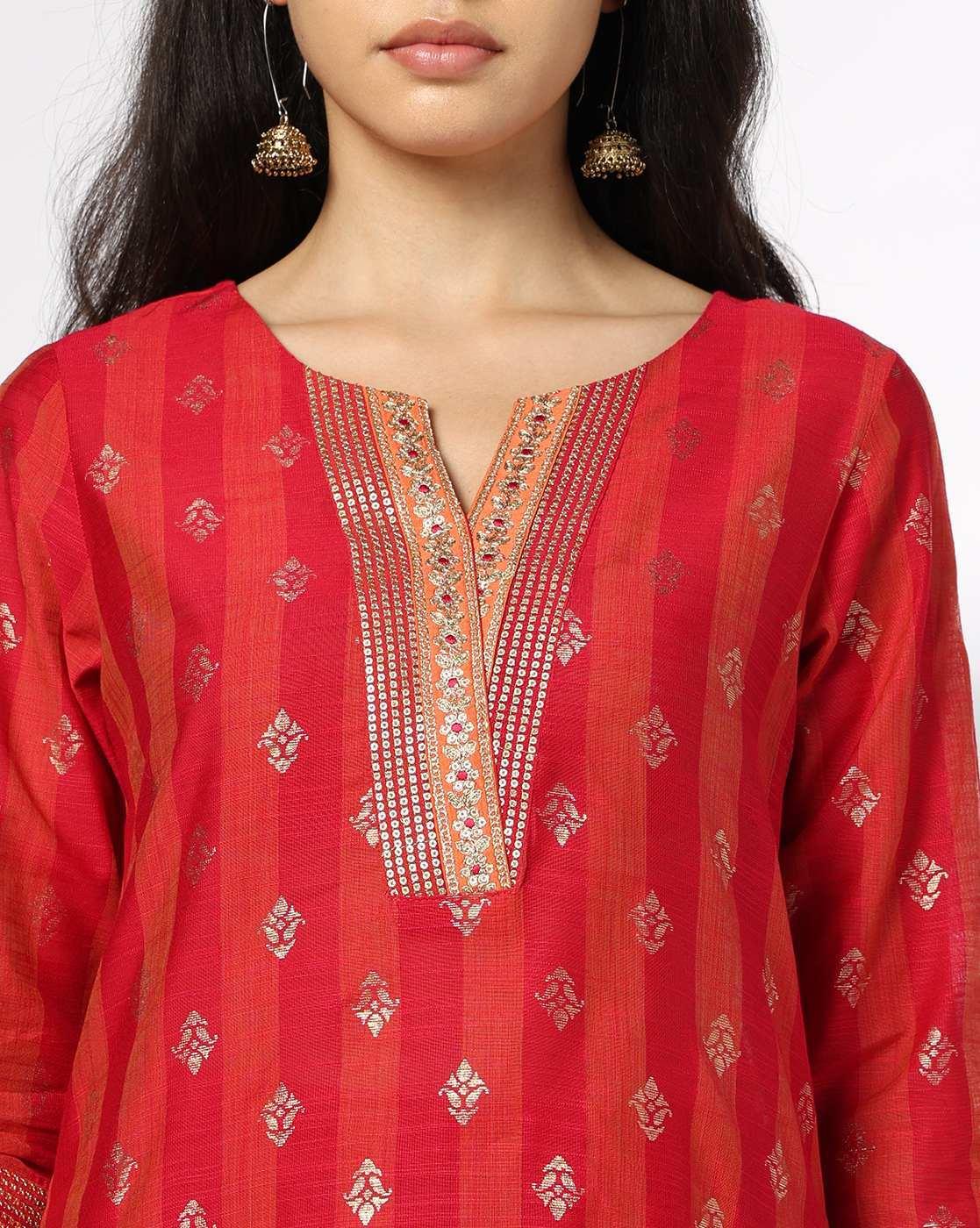 AVAASA SET | Women Floral Print Straight Kurta with Pants|3