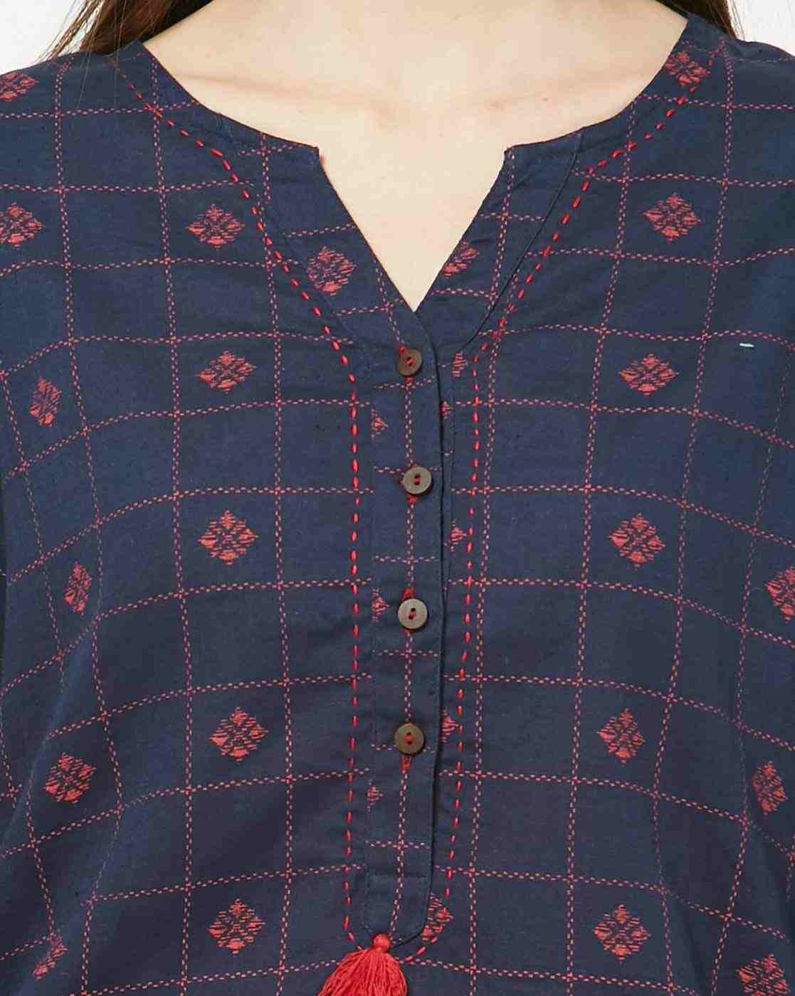 AVAASA WORKWEAR | Geometric Print High-Low Straight Kurta|4