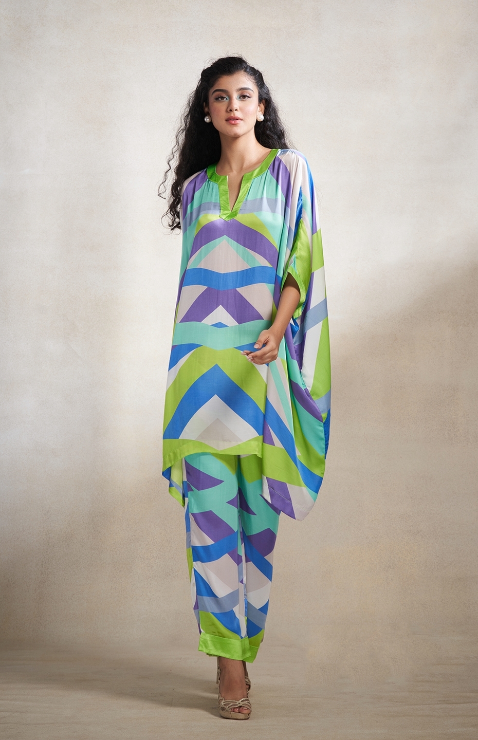 Green & Grey Abstract Poncho Kurta