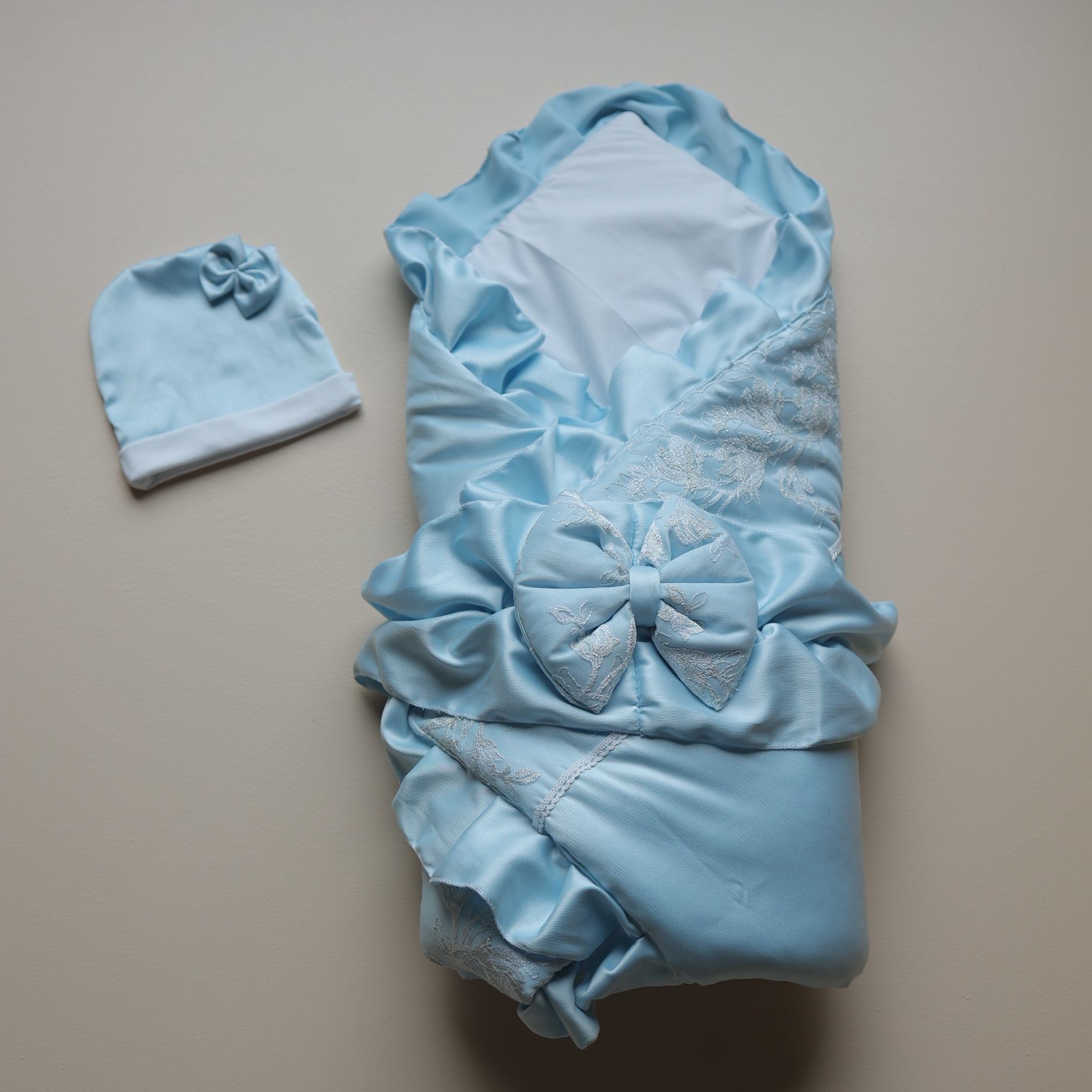 Frosted Bloom Wrap