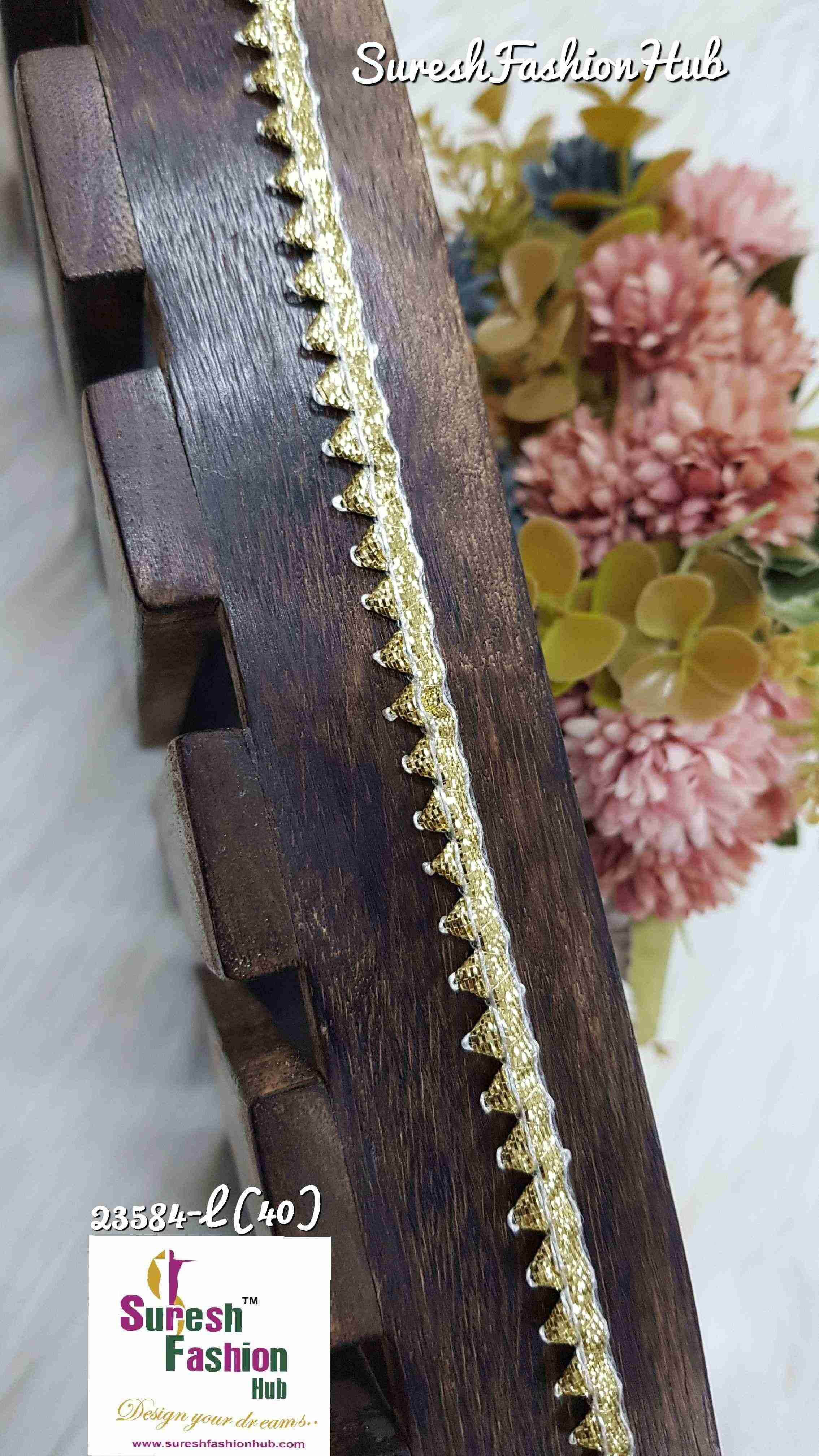 Light Gold Radiant Triangle Gota Borders