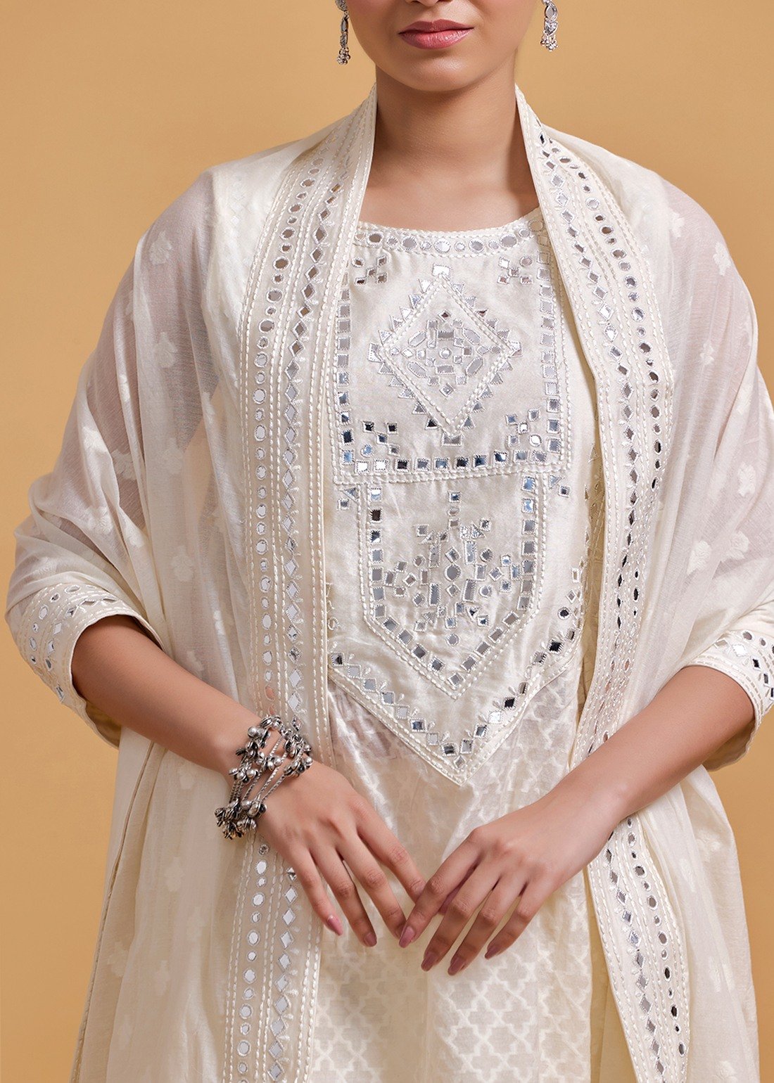 Azra Mirror Offwhite Sleeveless Kurta