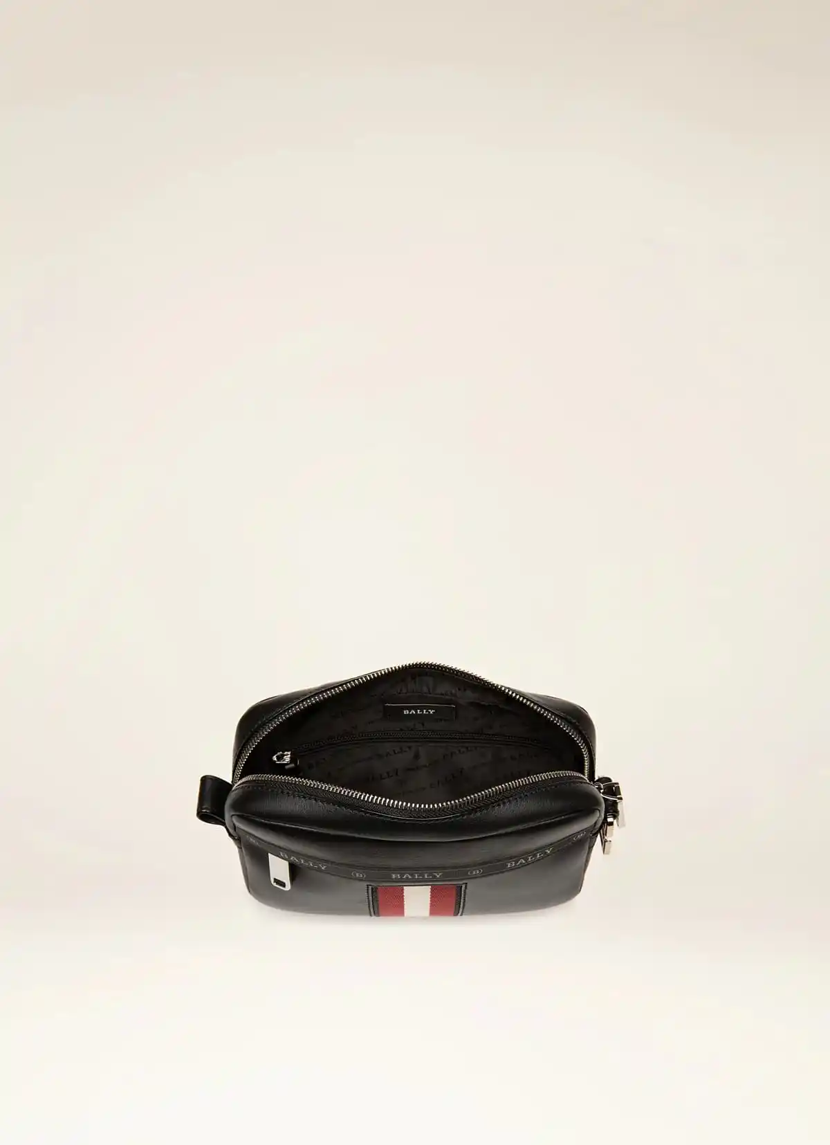 High Point Cross-Body Bag In Black Leather