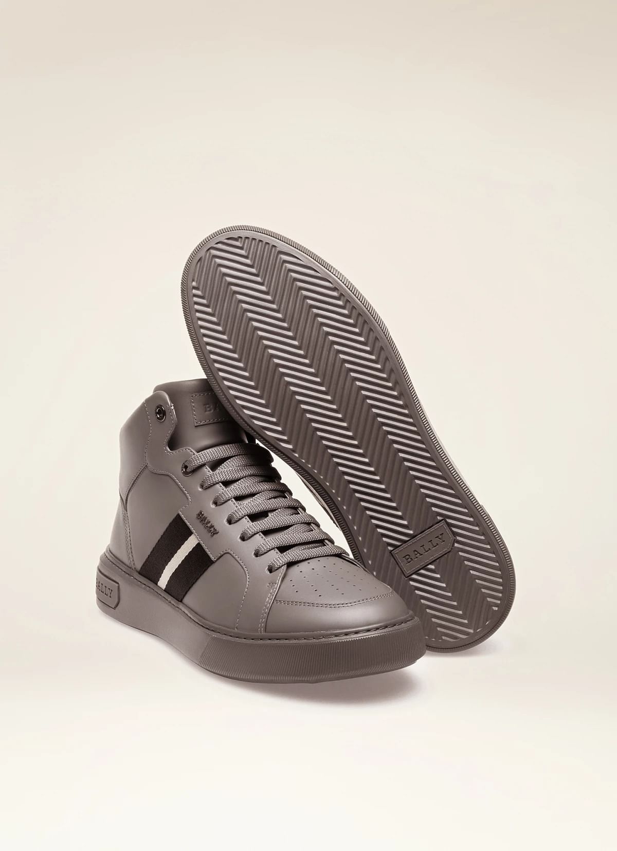 Myles Leather Sneakers