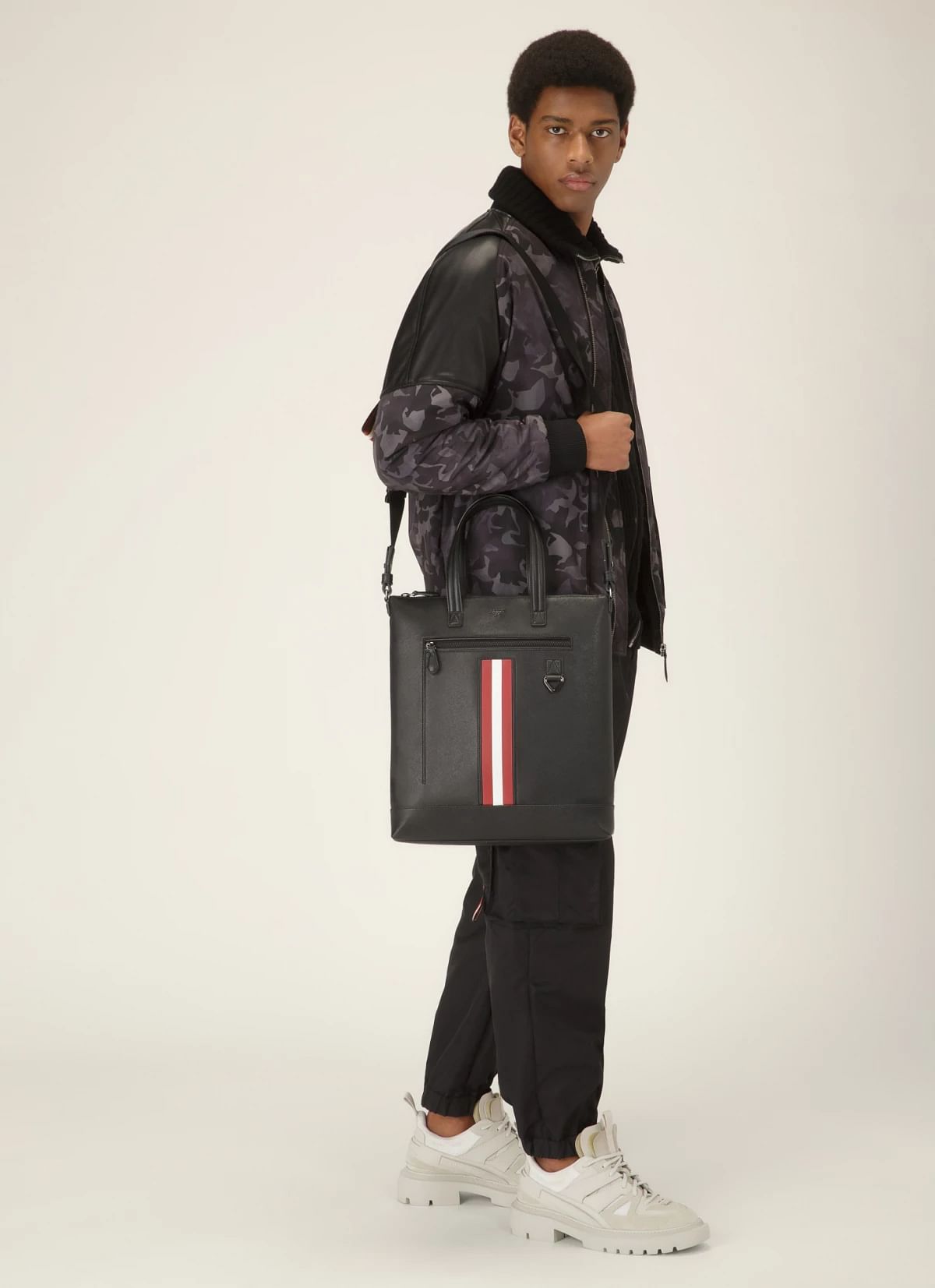 Mahir Recycled Leather Tote Bag In Black
