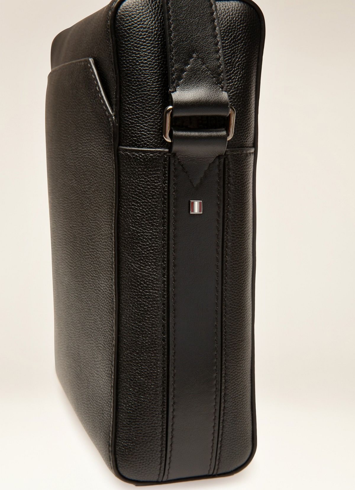 Edoh Leather Crossbody Bag In Black
