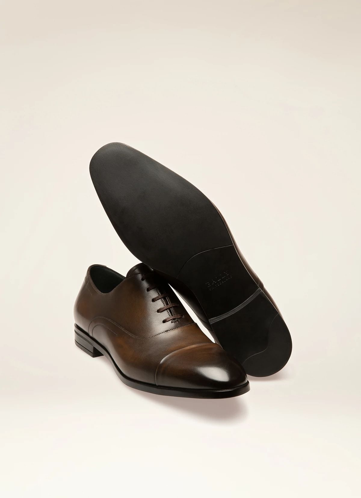 Lizzar Leather Lace-Ups